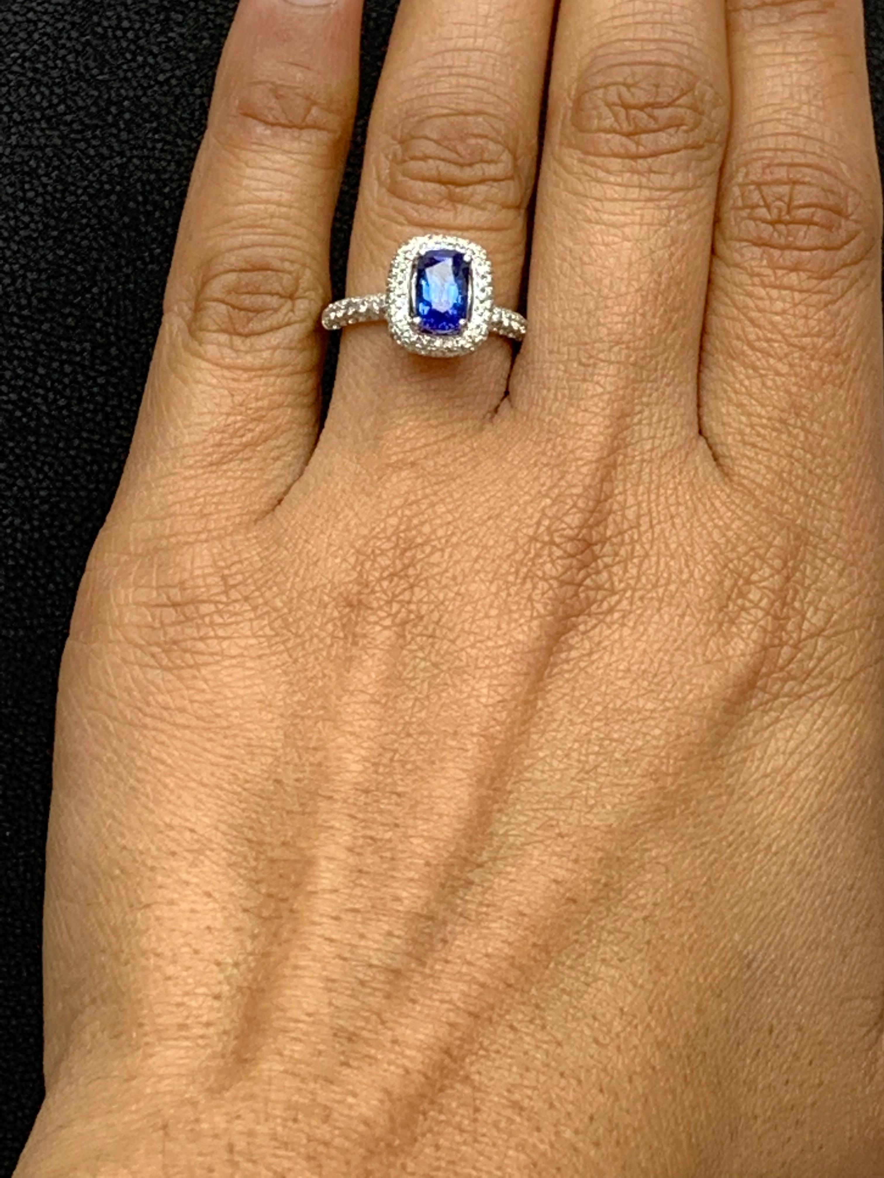 1.50 Carat Cushion Cut Blue Sapphire and Diamond 18K White Gold Cocktail Ring For Sale 6