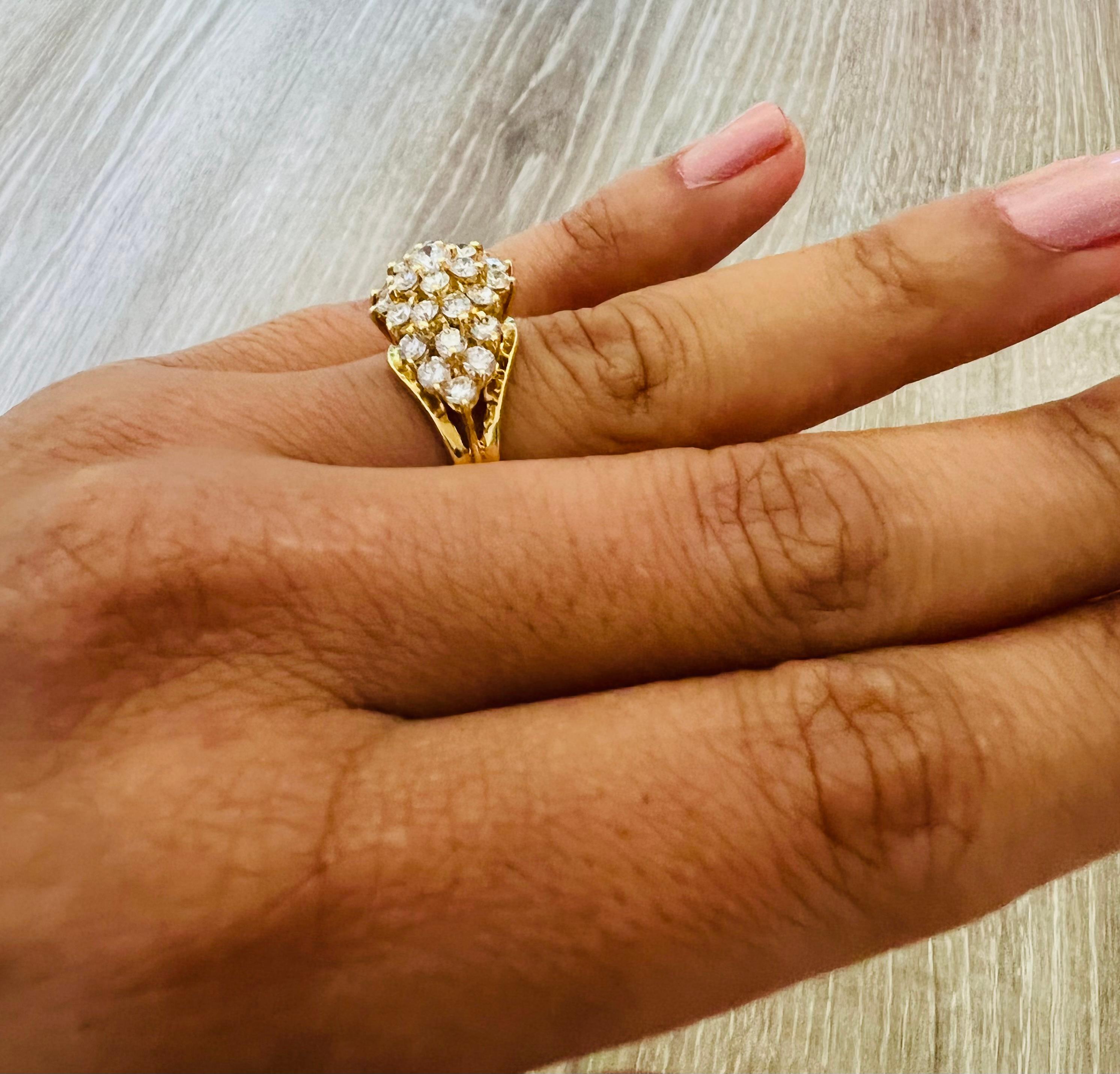 Round Cut 1.50 Carat Diamond 14 Karat Yellow Gold Cluster Ring For Sale