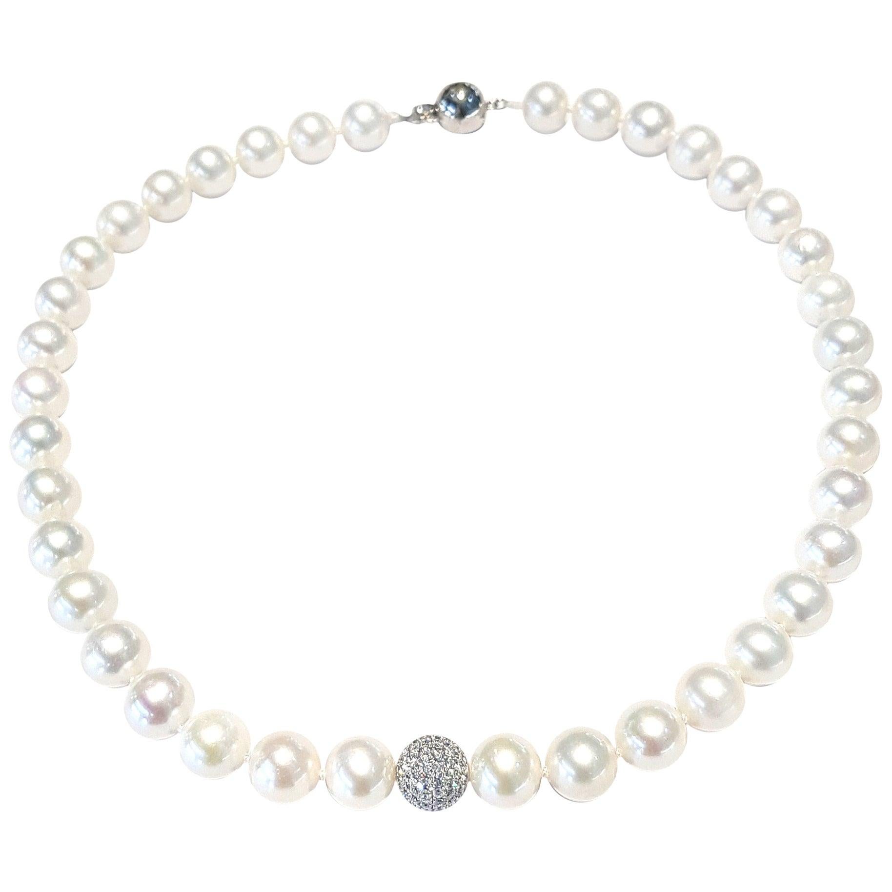 1.50 Carat Diamond Ball 18 Karat White Gold Fresh Water Pearl Bead Necklace For Sale 9