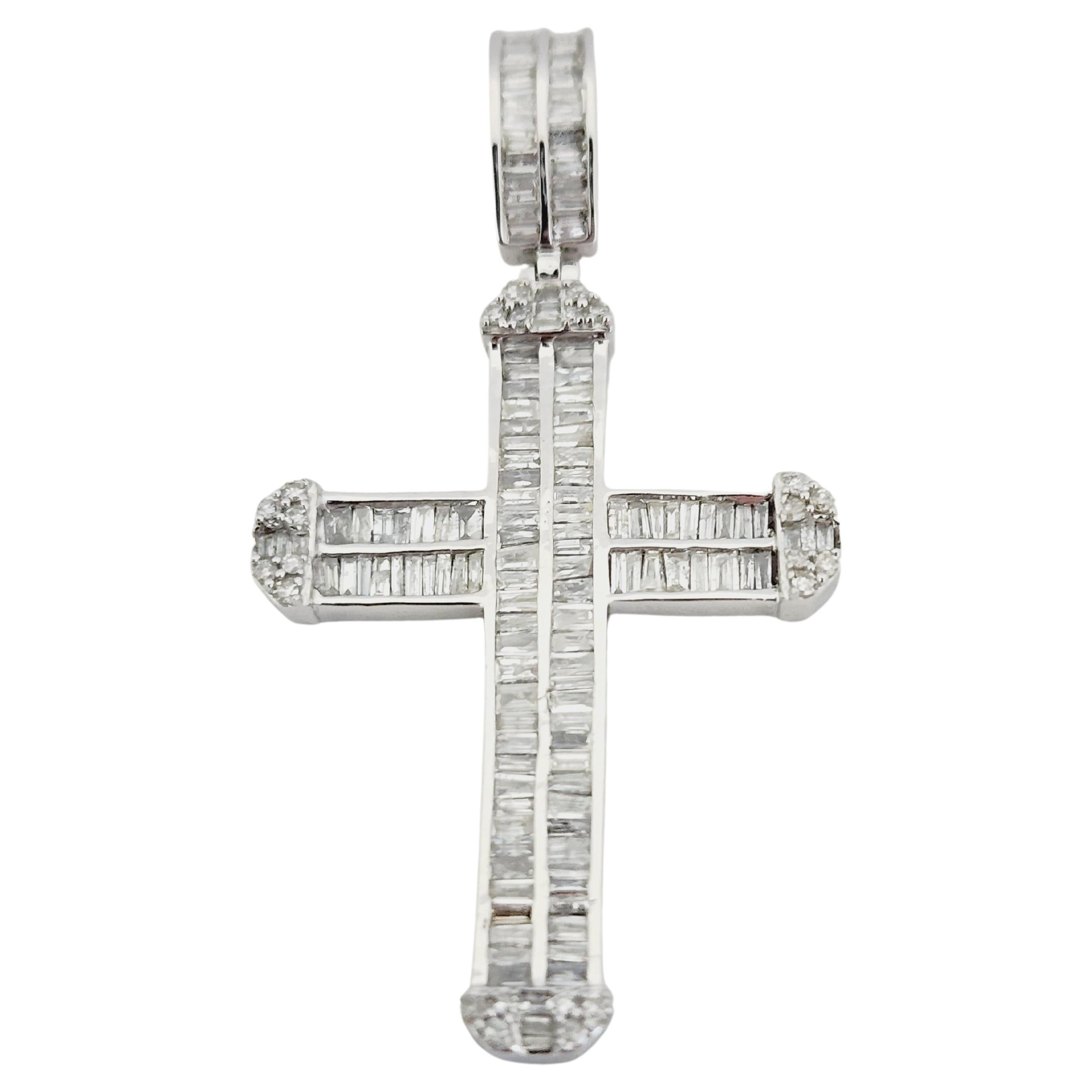 1.50 Carat Diamond Cross Pendant 14 Karat White Gold