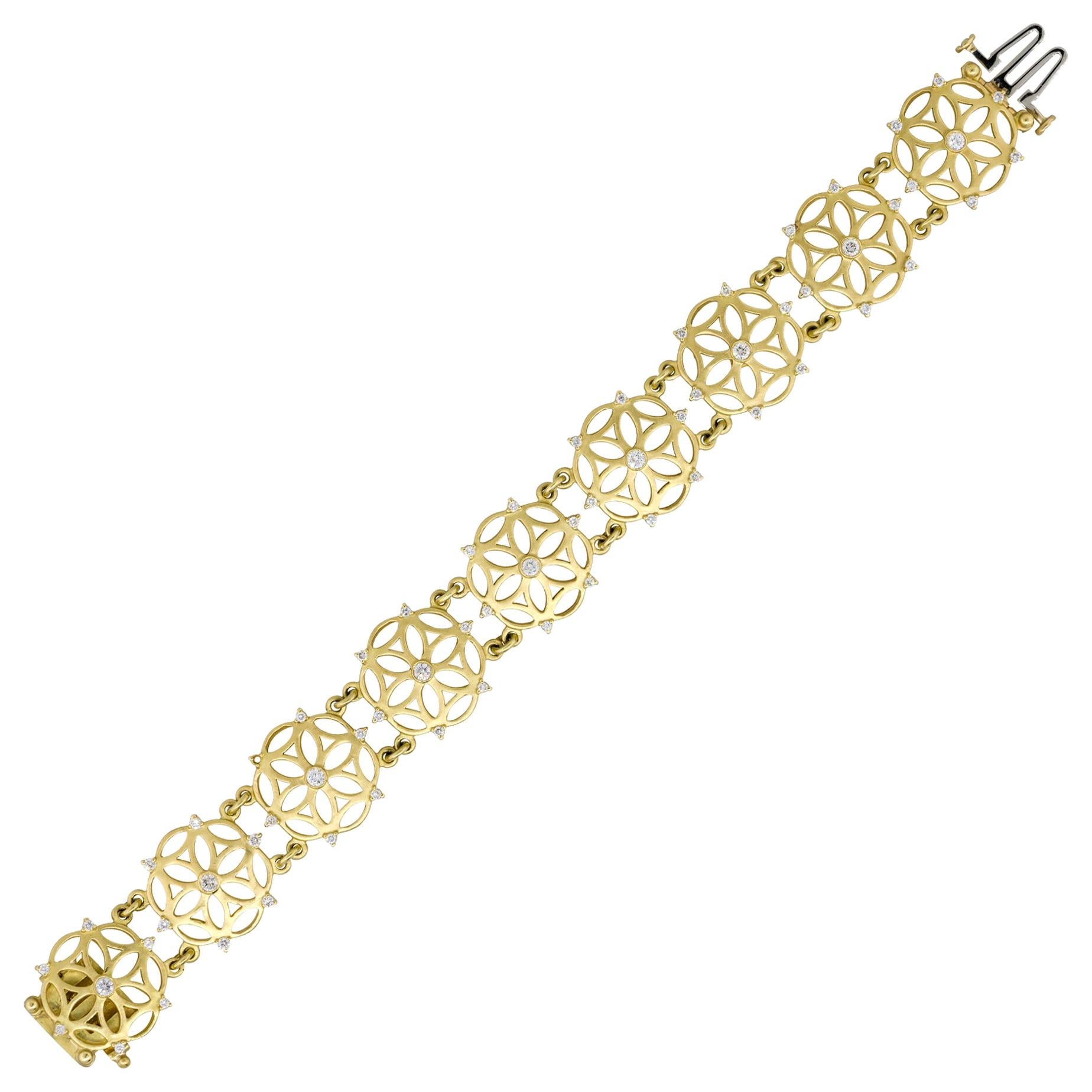 1.50 Carat Diamond Open Work Floral Link Bracelet 18 Karat in Stock For Sale