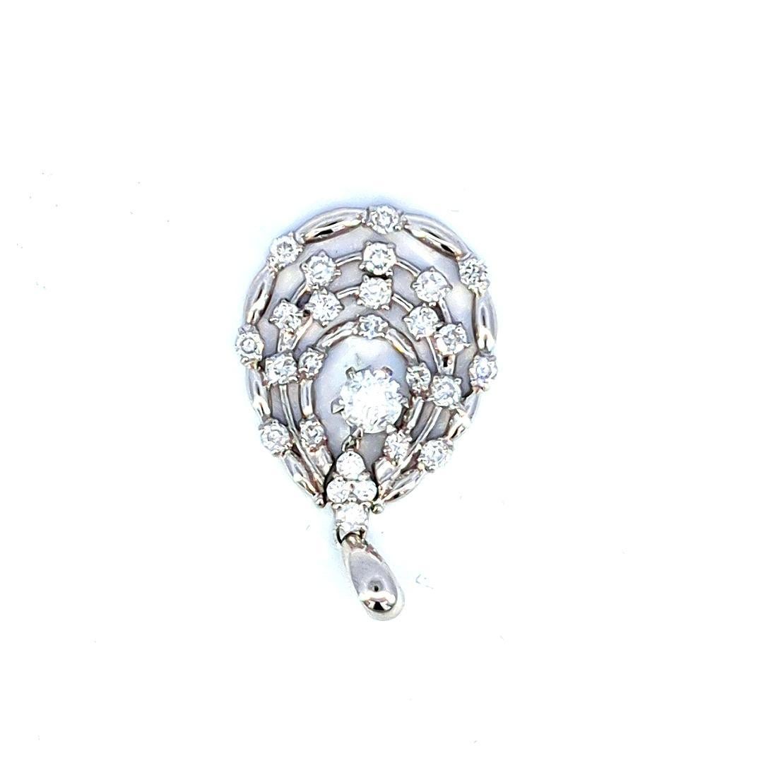 Modern 1.50 Carat Diamond Pendant Tear Drop 18K White Gold For Sale