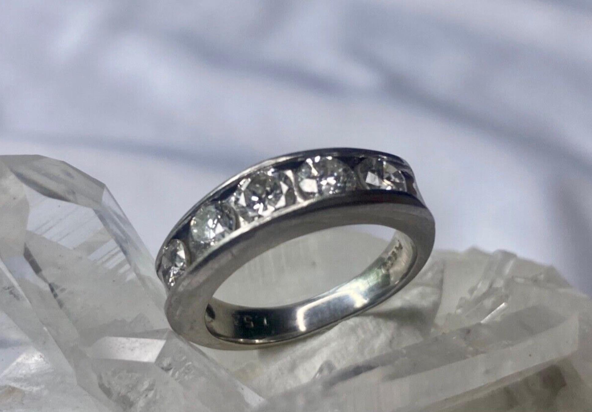 1.50 Carat Diamond Platinum Wedding Band Ring Vintage 1