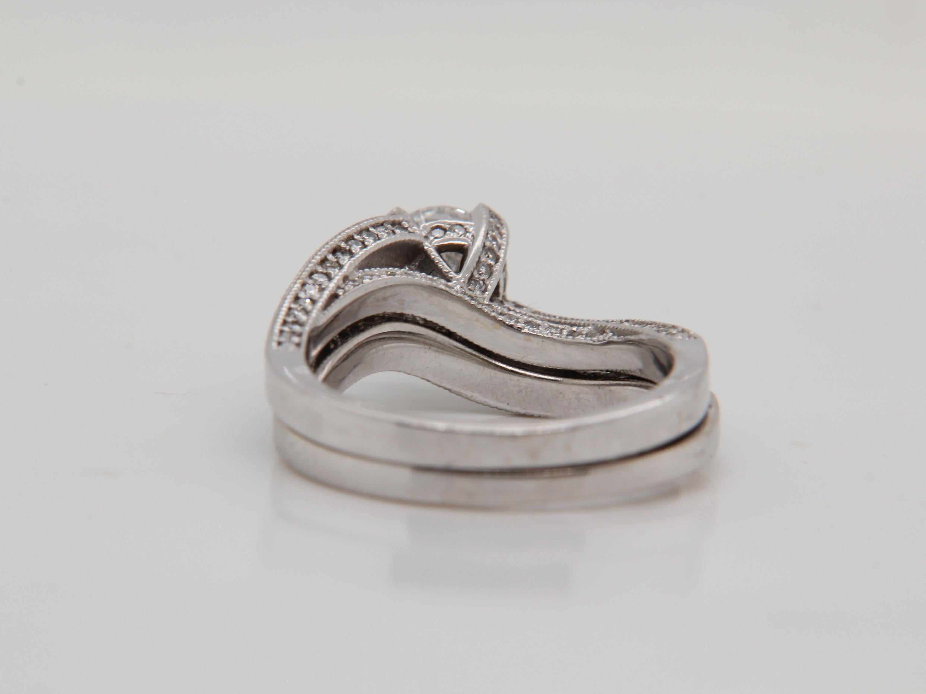 Women's or Men's 1.50 Carat Diamond Ring in 14 Karat Gold For Sale