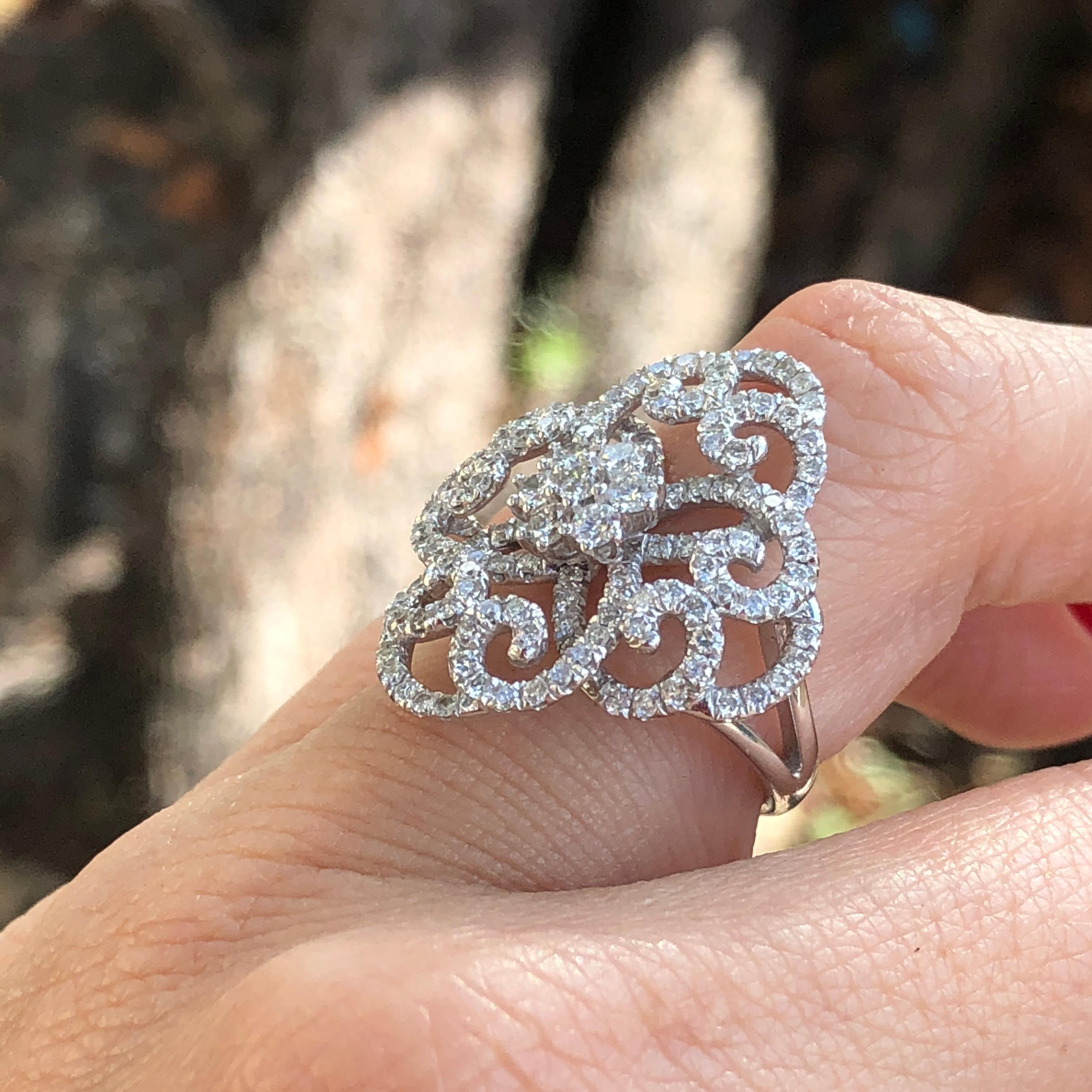 1.50 Carat Diamond Swirls Clover Statement Ring In New Condition In Miami, FL