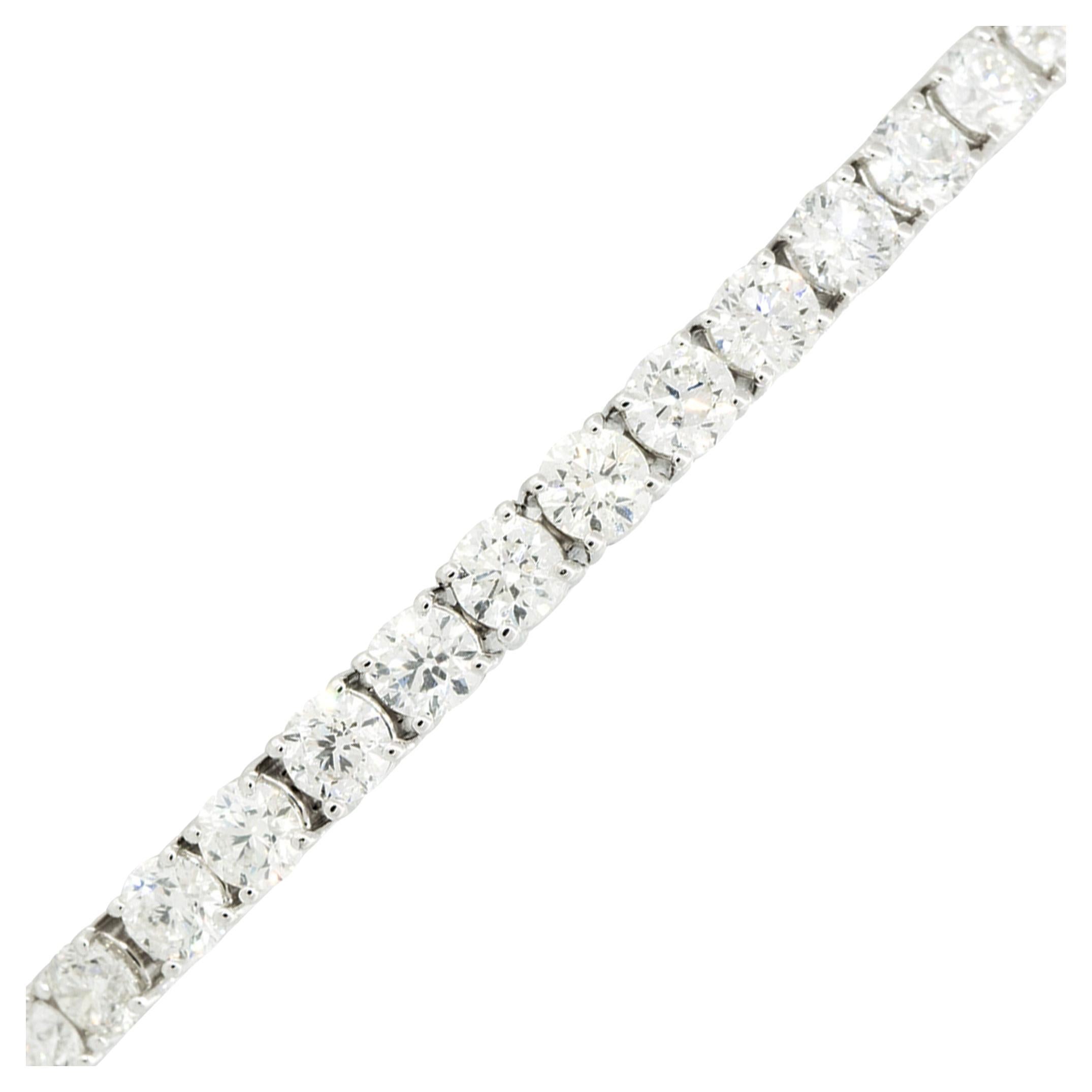 Bracelet tennis en or 18 carats avec diamants de 15,0 carats, en stock