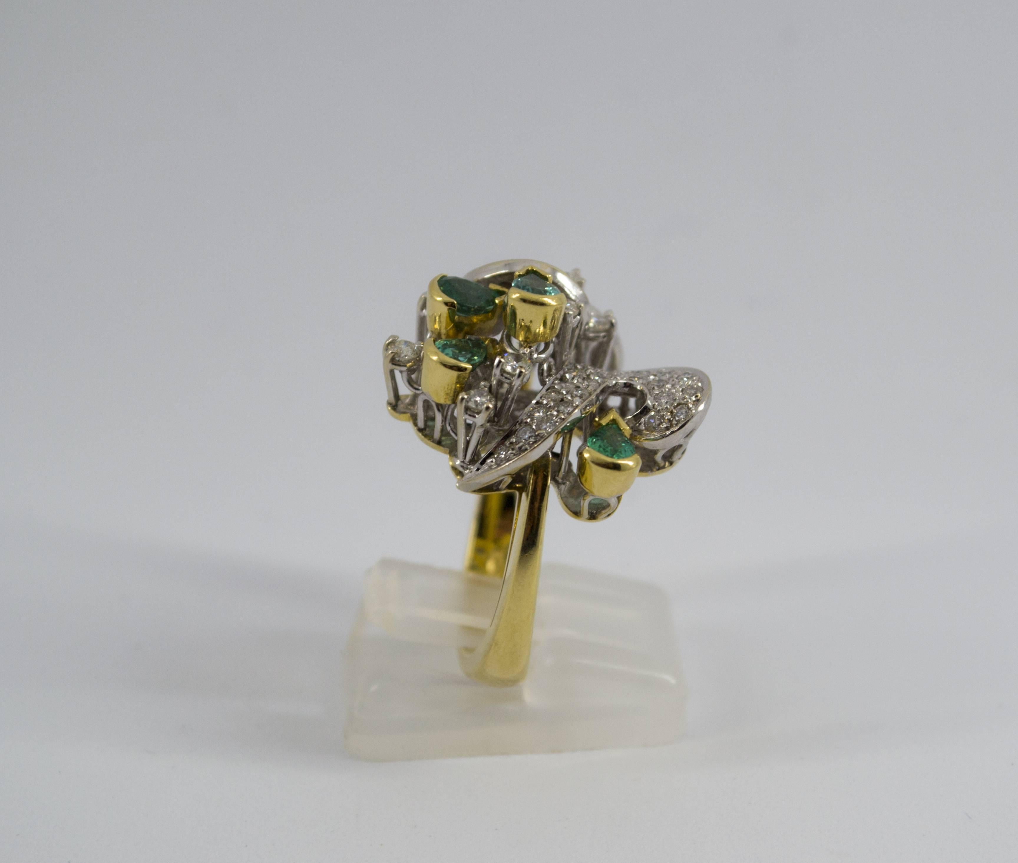 1.50 Carat Emerald 1.0 Carat Diamond Yellow Gold Cocktail Ring 1