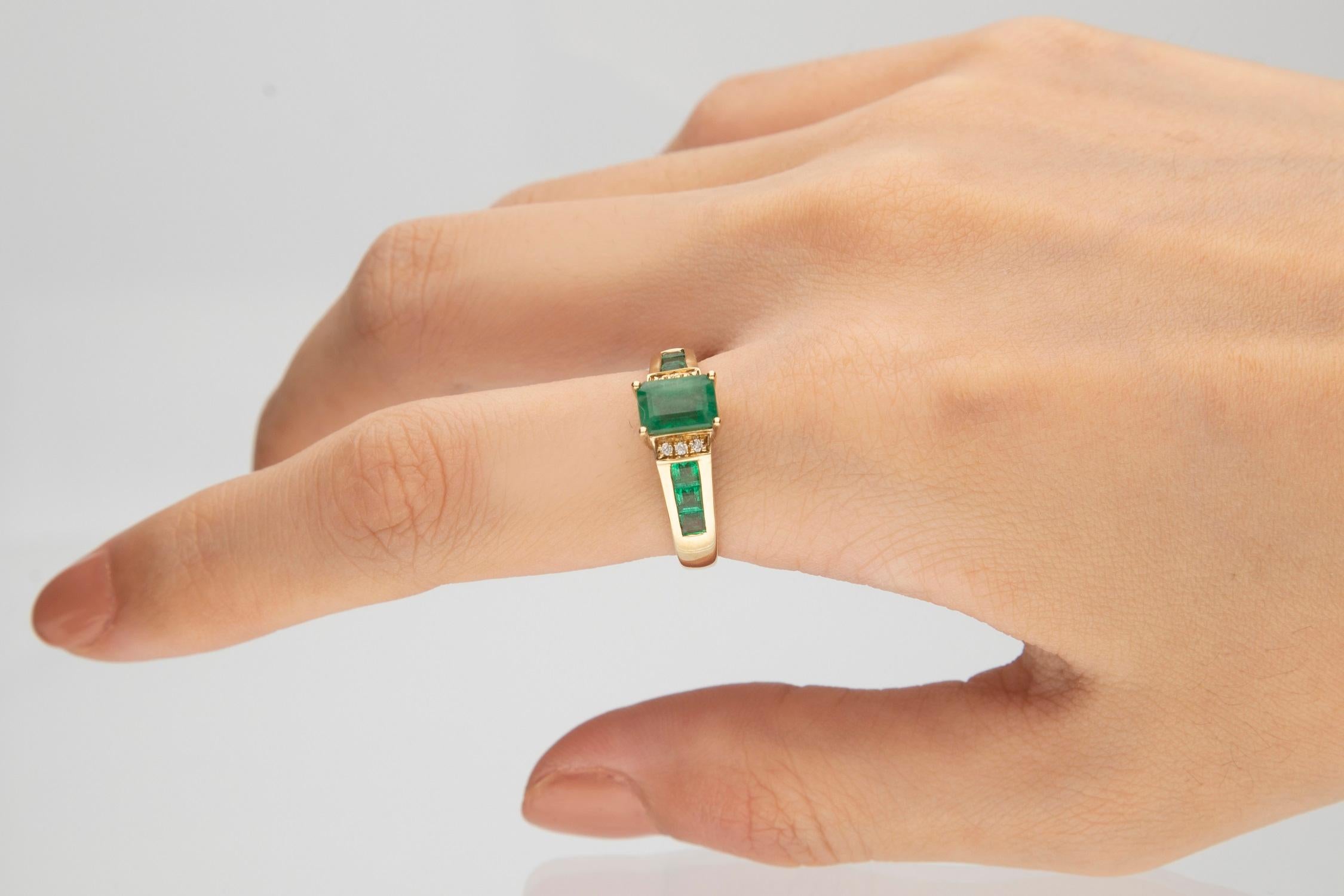 Emerald Cut 1.50 Carat Emerald and Square Cut Emerald and Diamond 10K Yellow Gold Ring For Sale