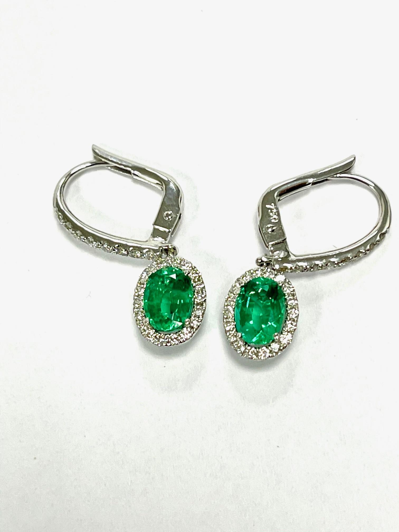 Oval Cut 1.50 Carat Emerald Diamond Dangle Earrings