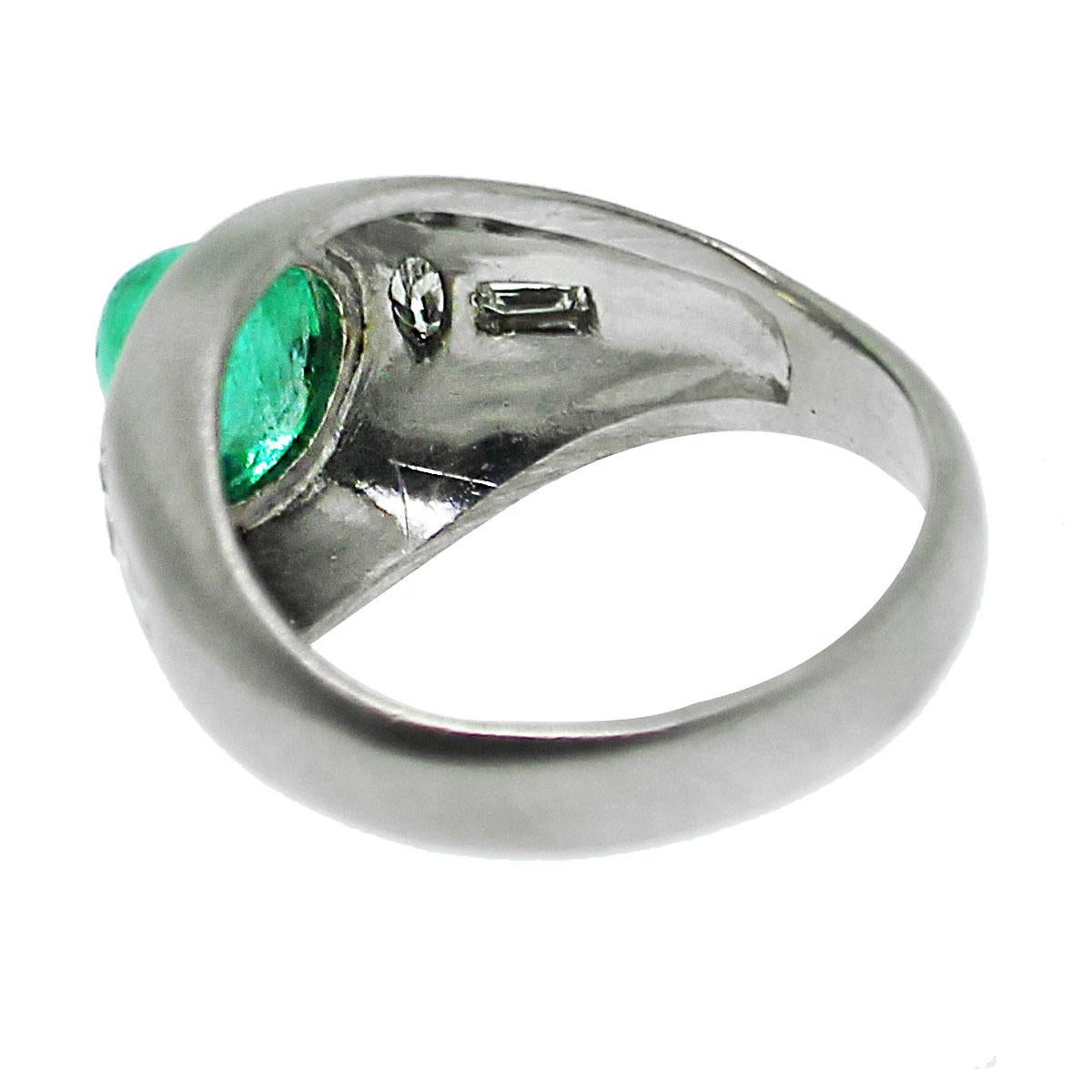 1.50 Carat Emerald Ring In Excellent Condition For Sale In Boca Raton, FL
