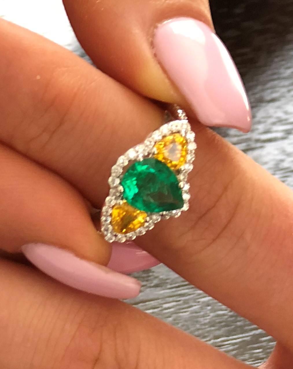 Contemporary Colombian Emerald and Diamond Cluster Ring Weighing 3.36 Carat