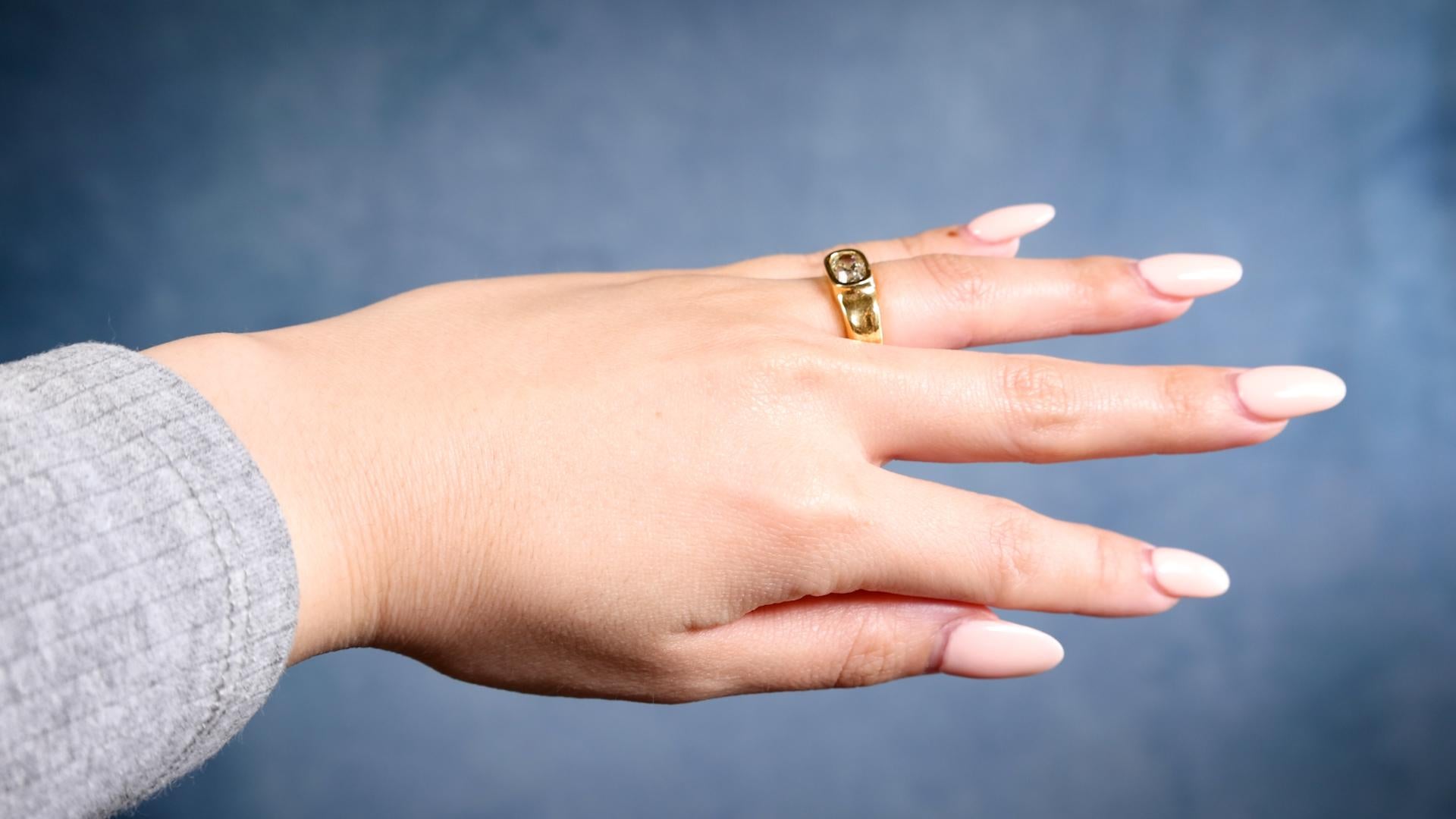 1.50 Carat Fancy Light Brownish Yellow Old Mine Cut Diamond 22k Yellow Gold Ring In Excellent Condition In Beverly Hills, CA