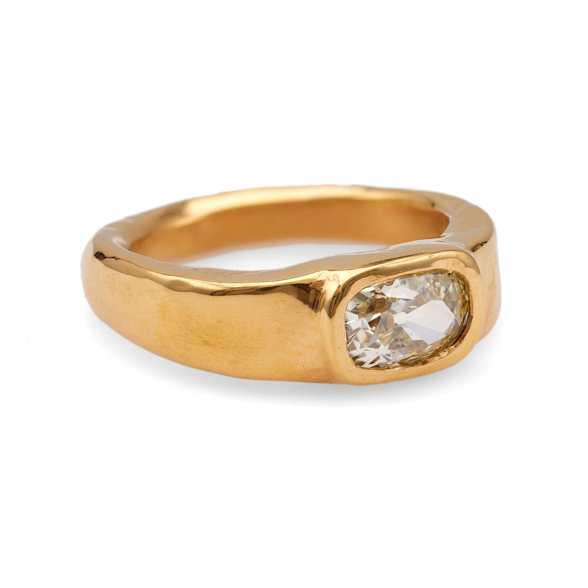 Women's or Men's 1.50 Carat Fancy Light Brownish Yellow Old Mine Cut Diamond 22k Yellow Gold Ring For Sale