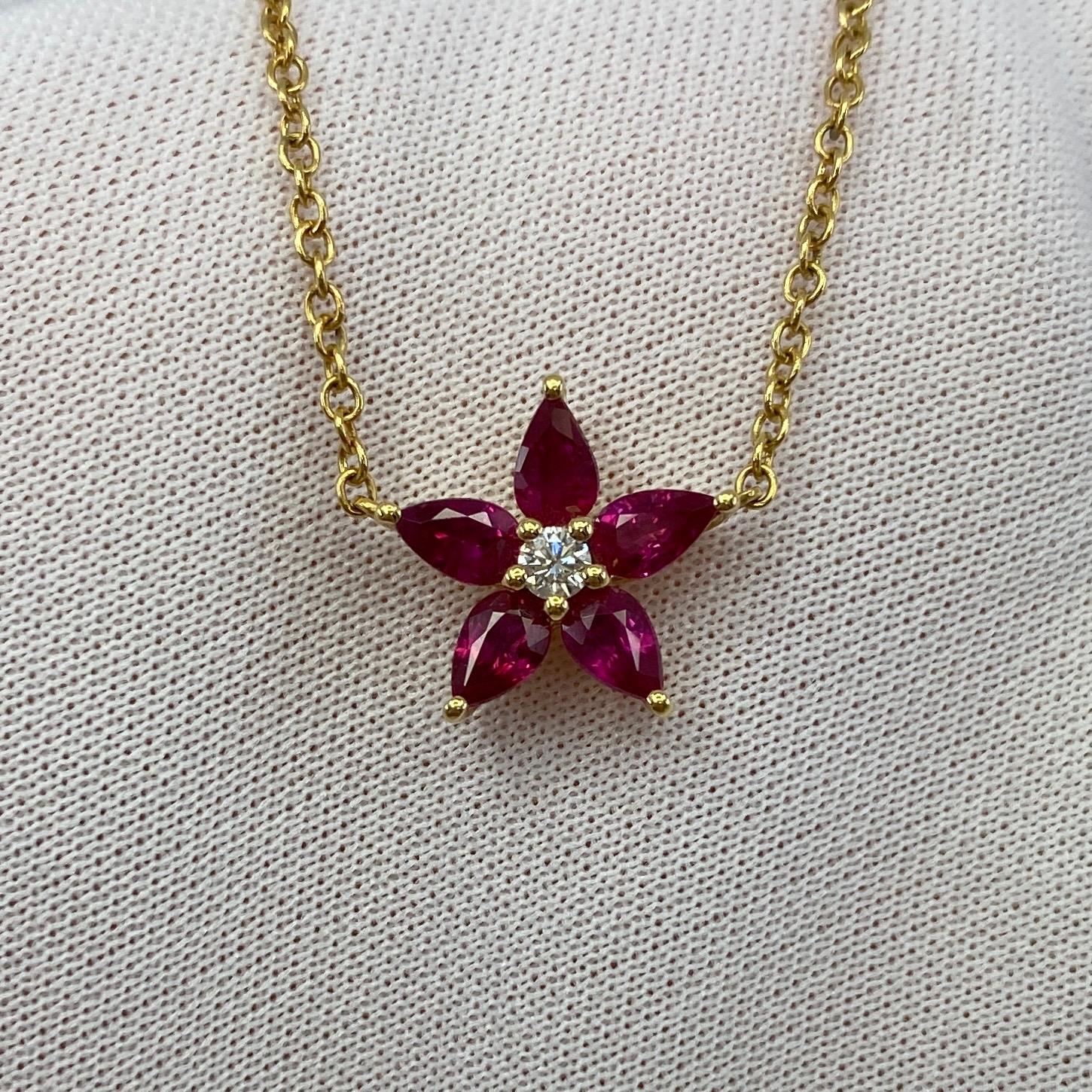 1.50 Carat Fine Deep Red Ruby & Diamond 18k Yellow Gold Flower Pendant Necklace 2