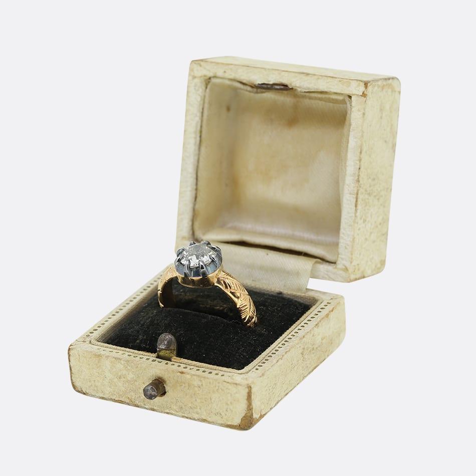 Women's 1.50 Carat Georgian Style Old Cut Diamond Ring For Sale