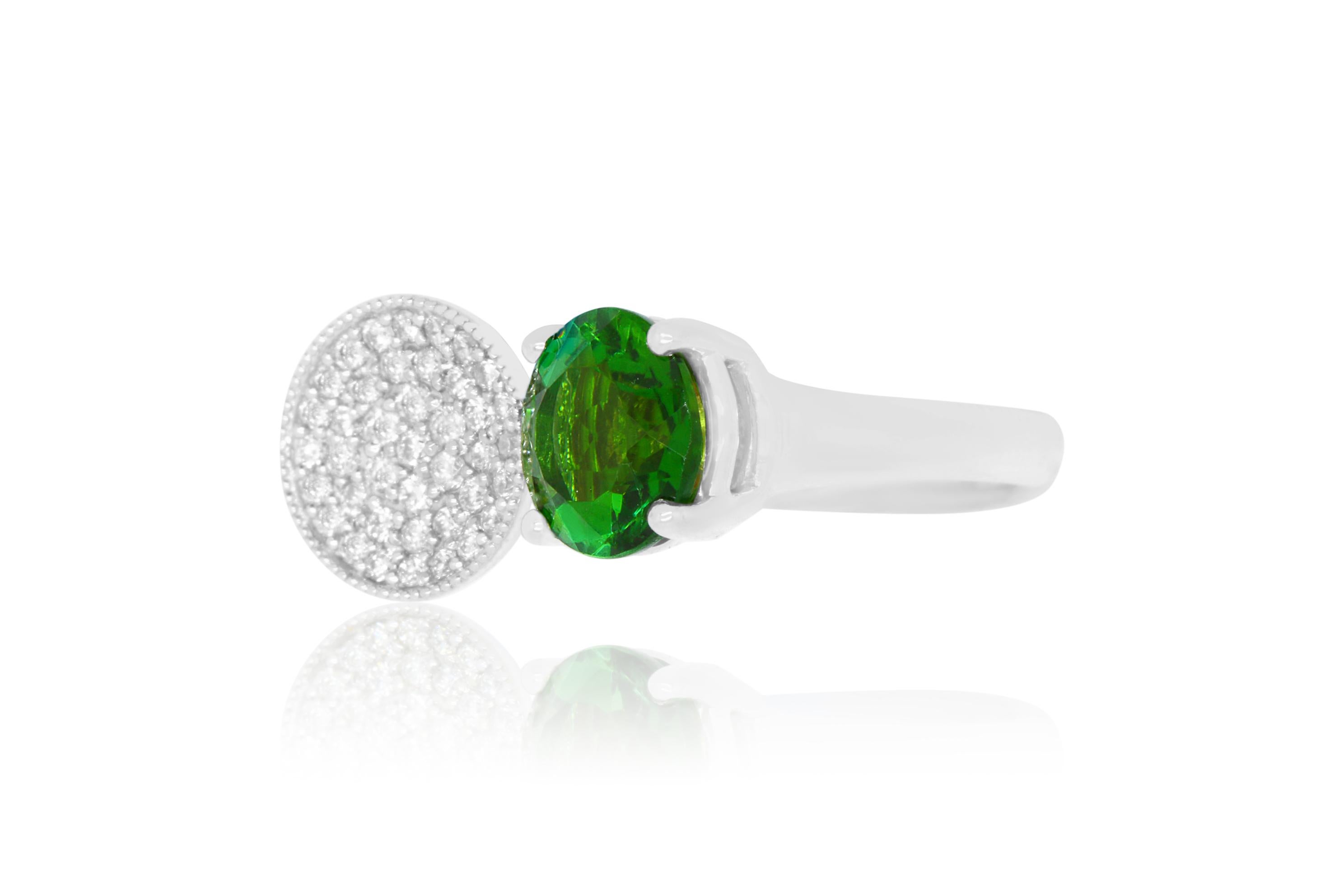 Contemporary 1.50 Carat Green Tourmaline and Diamond Disc Open Front Ring