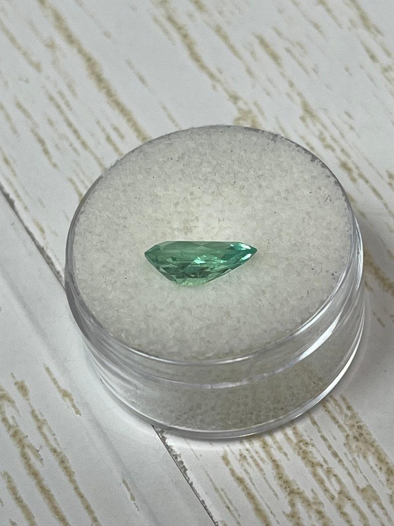 1,50 Karat Luminous kolumbianischen Smaragd - Birnenschliff Teardrop Mai Birthstone im Angebot 2