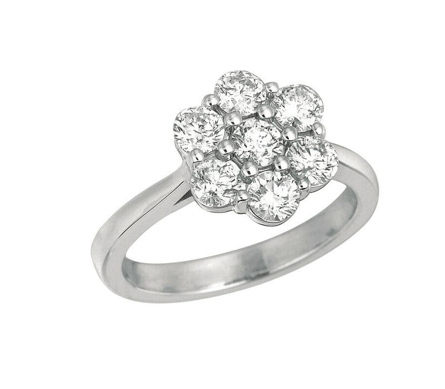 Contemporary 1.50 Carat Natural Diamond Cluster Flower Ring G SI 14 Karat White Gold For Sale