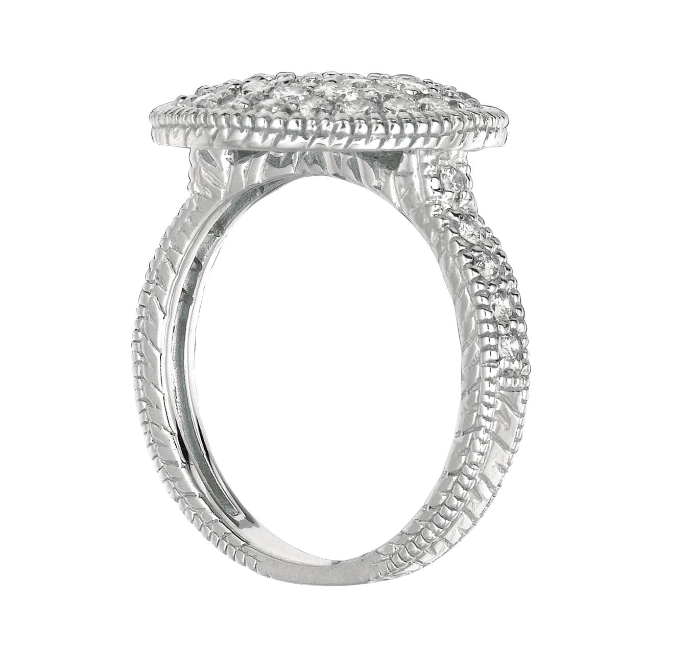 Contemporary 1.50 Carat Natural Diamond Cocktail Cluster Ring G SI 14 Karat White Gold For Sale