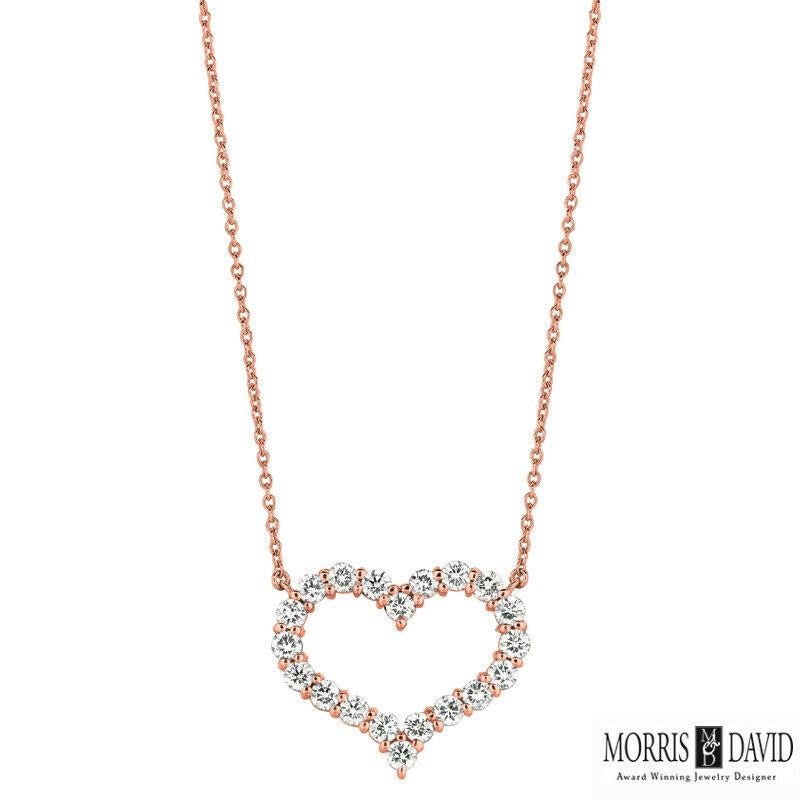 Contemporary 1.50 Carat Natural Diamond Heart Necklace 14 Karat White Gold Chain For Sale
