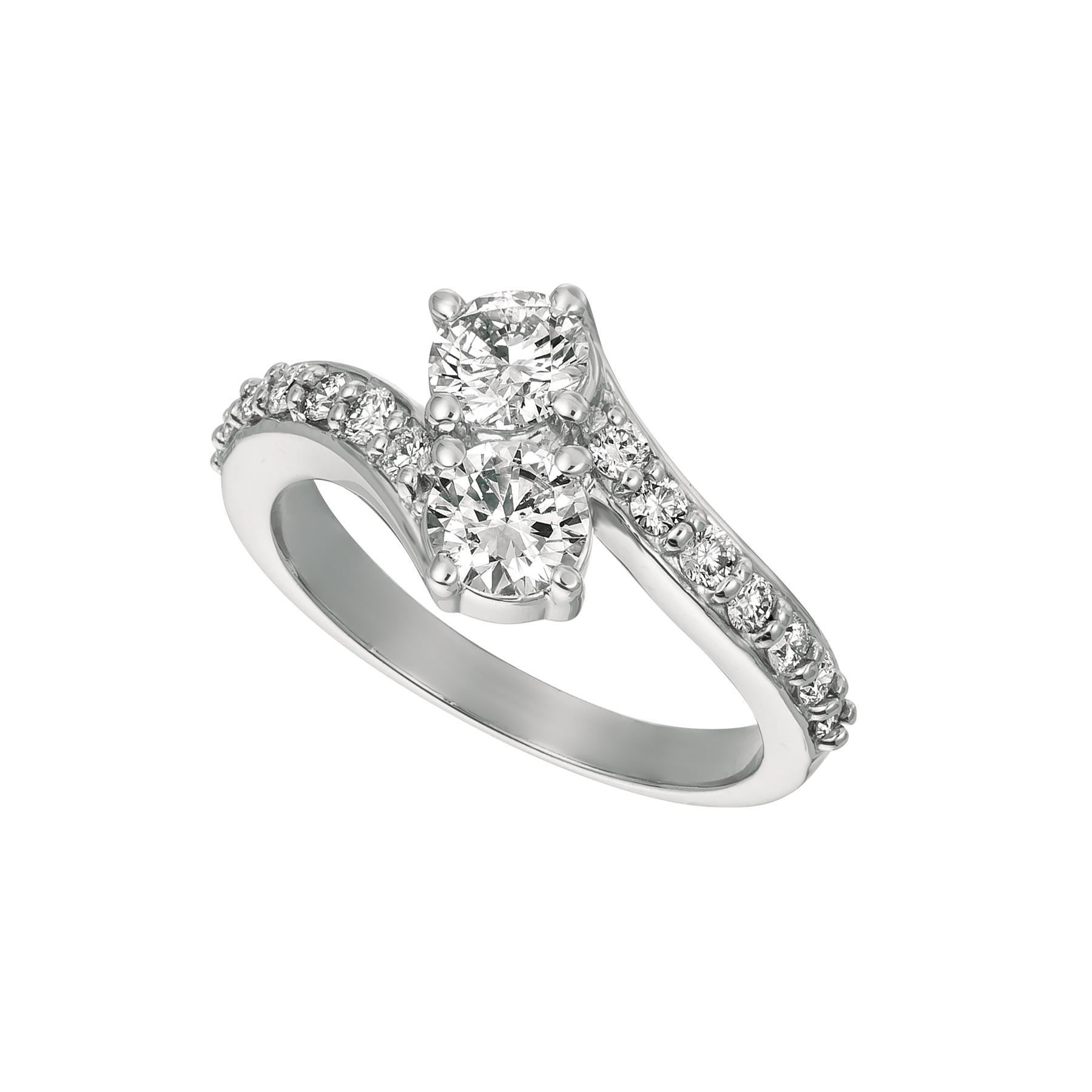 Contemporary 1.50 Carat Natural Diamond Ring G SI 14 Karat White Gold For Sale