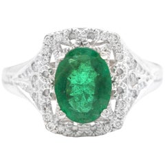 1.50 Carat Natural Emerald and Diamond 14 Karat Solid Yellow Gold Ring