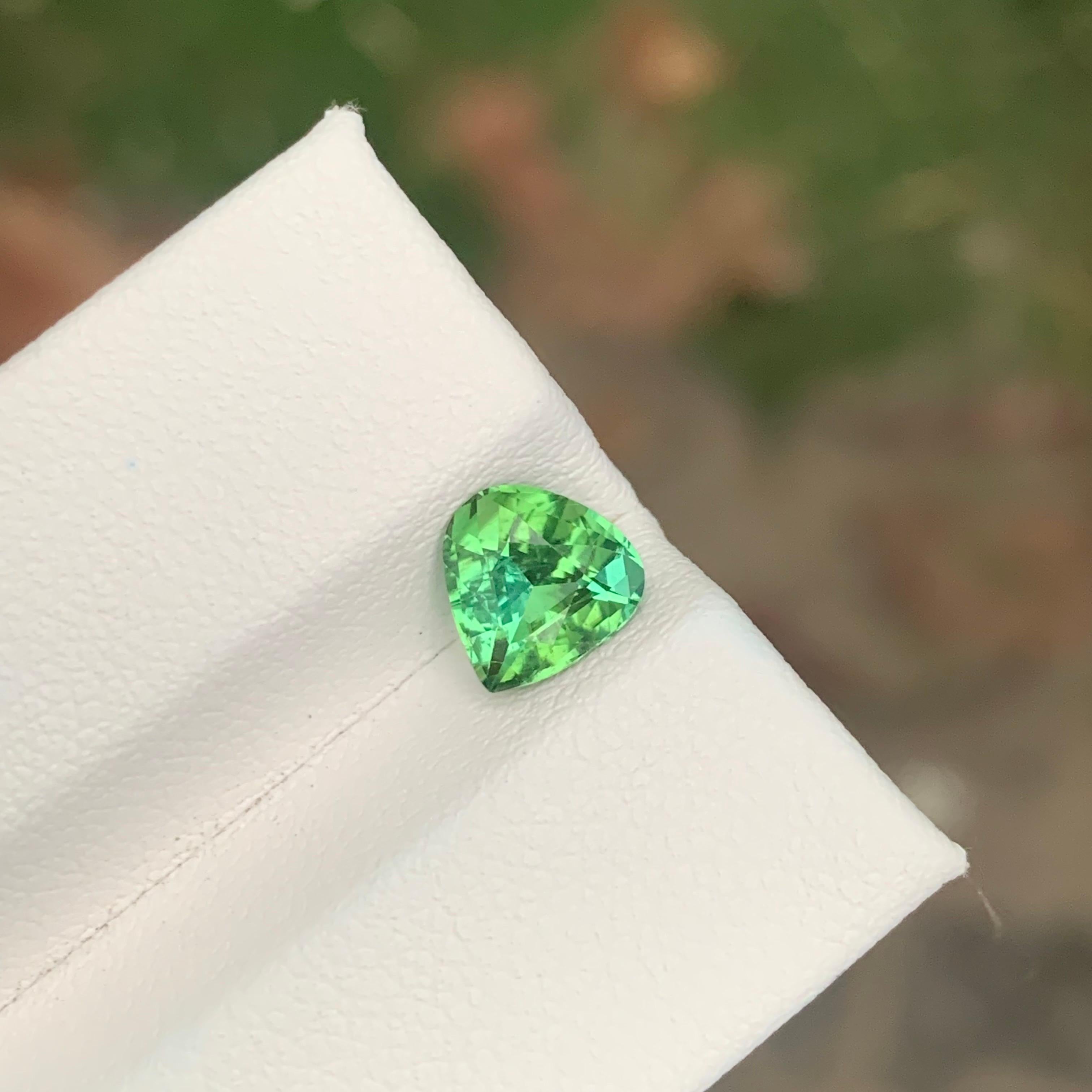 1,50 carati di tormalina blu verde naturale a forma di pera, gemma sfusa In condizioni Nuovo in vendita a Peshawar, PK