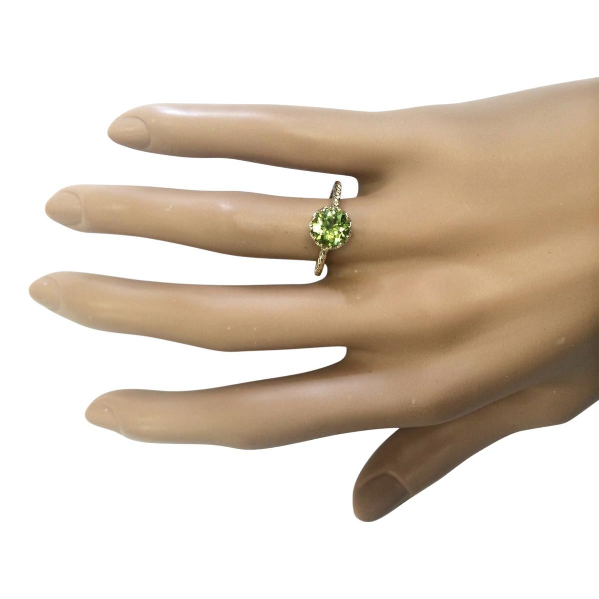 Natural Peridot Ring In 14 Karat Yellow Gold  In New Condition For Sale In Los Angeles, CA