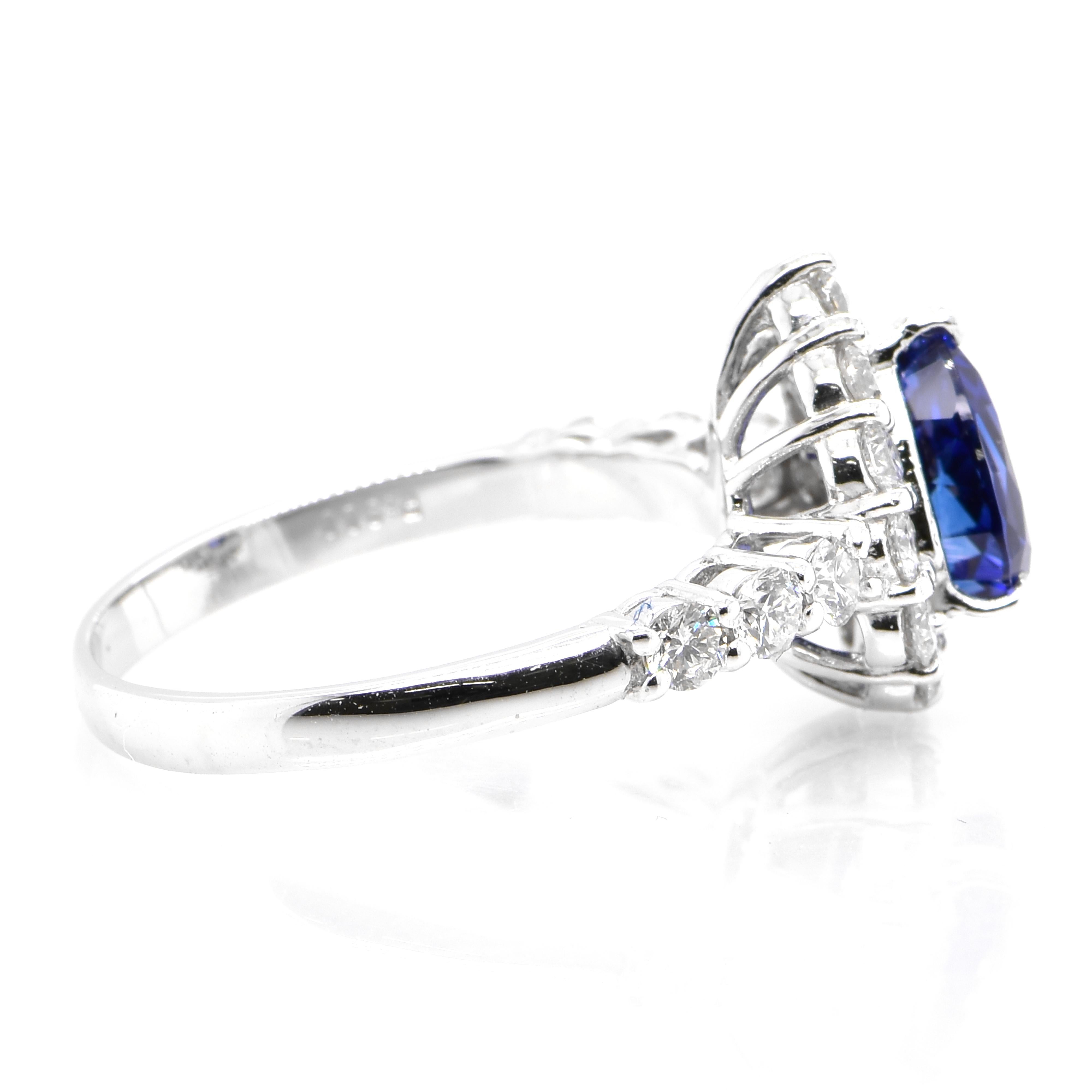 1.50 Carat Natural Royal Blue Color Sapphire and Diamond Ring Made in Platinum In New Condition For Sale In Tokyo, JP