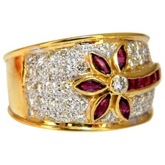 Anello con diamanti di rubino naturale da 1,50 carati Fiore 18 carati