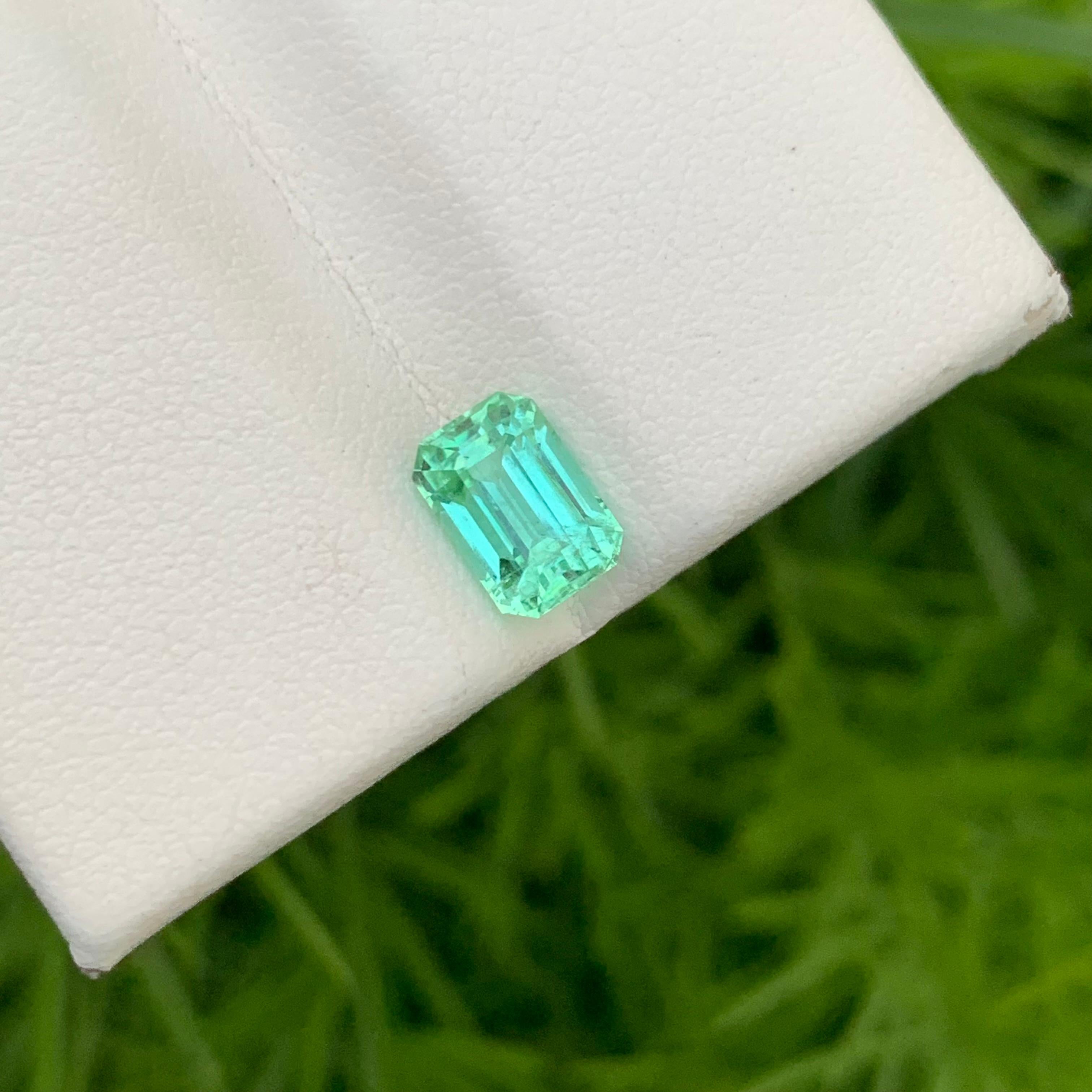 Arts and Crafts 1.50 Carat Natural Vibrant Green Loose Tourmaline Ring Gem Emerald Shape  For Sale