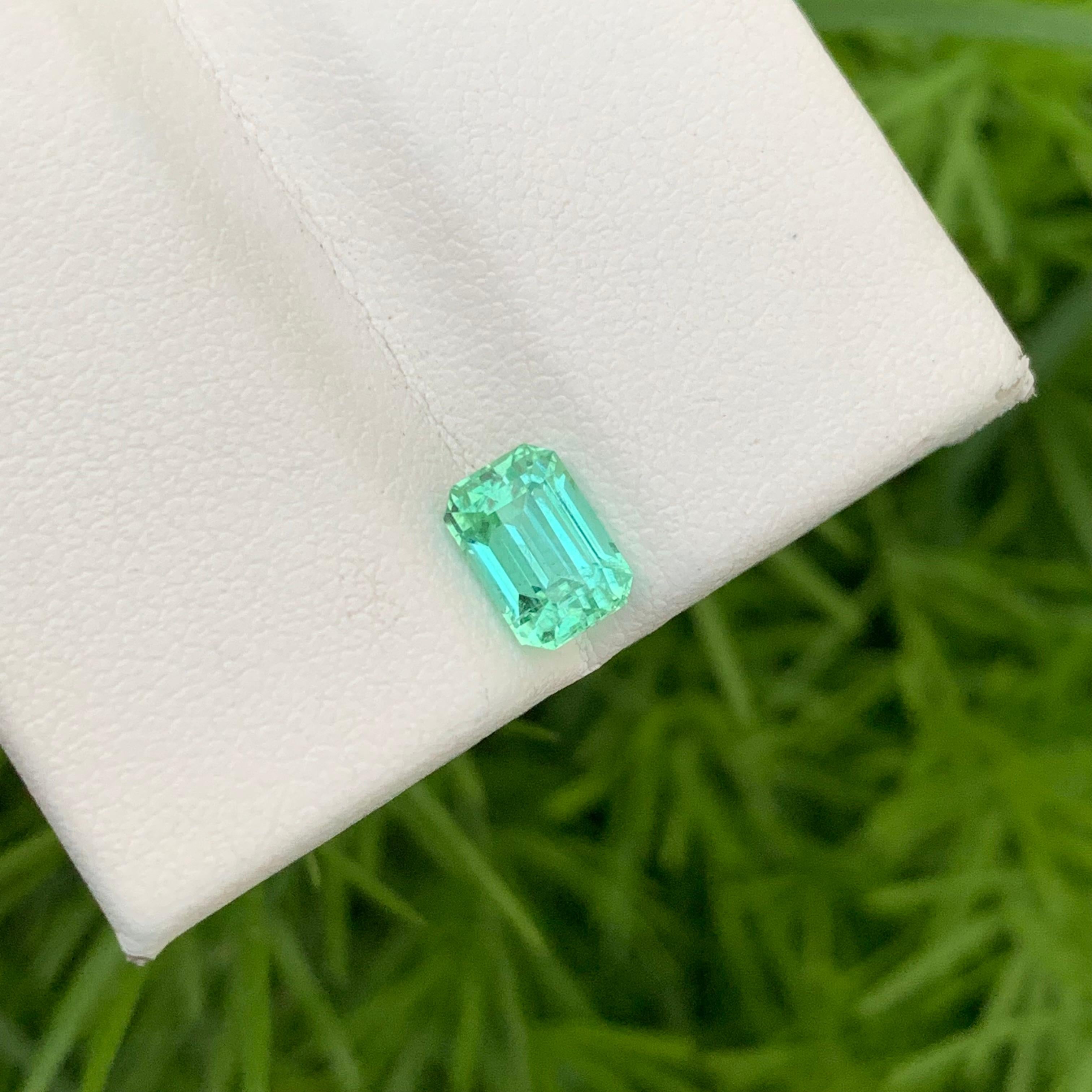 Emerald Cut 1.50 Carat Natural Vibrant Green Loose Tourmaline Ring Gem Emerald Shape  For Sale