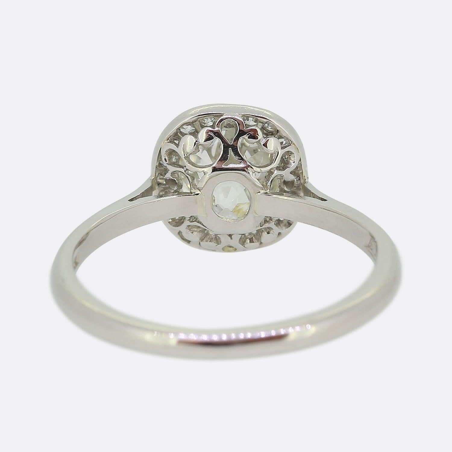 1.50 Carat Old Cushion Cut Diamond Halo Ring In Good Condition For Sale In London, GB