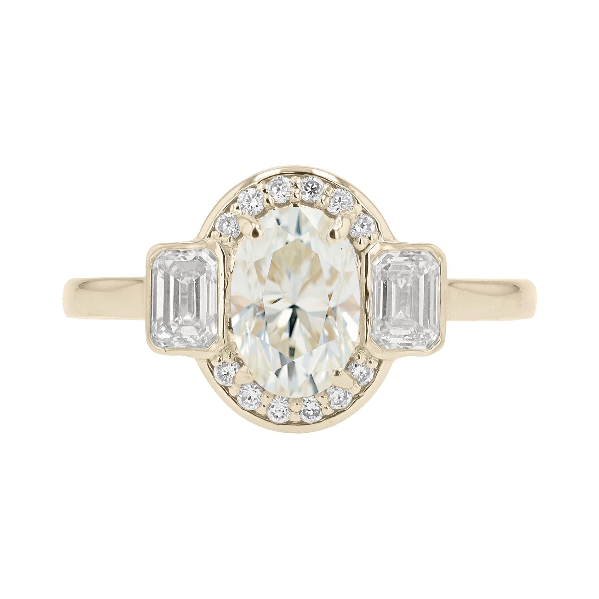 1,50 Karat Oval Diamant Gelbgold Halo Verlobungsring