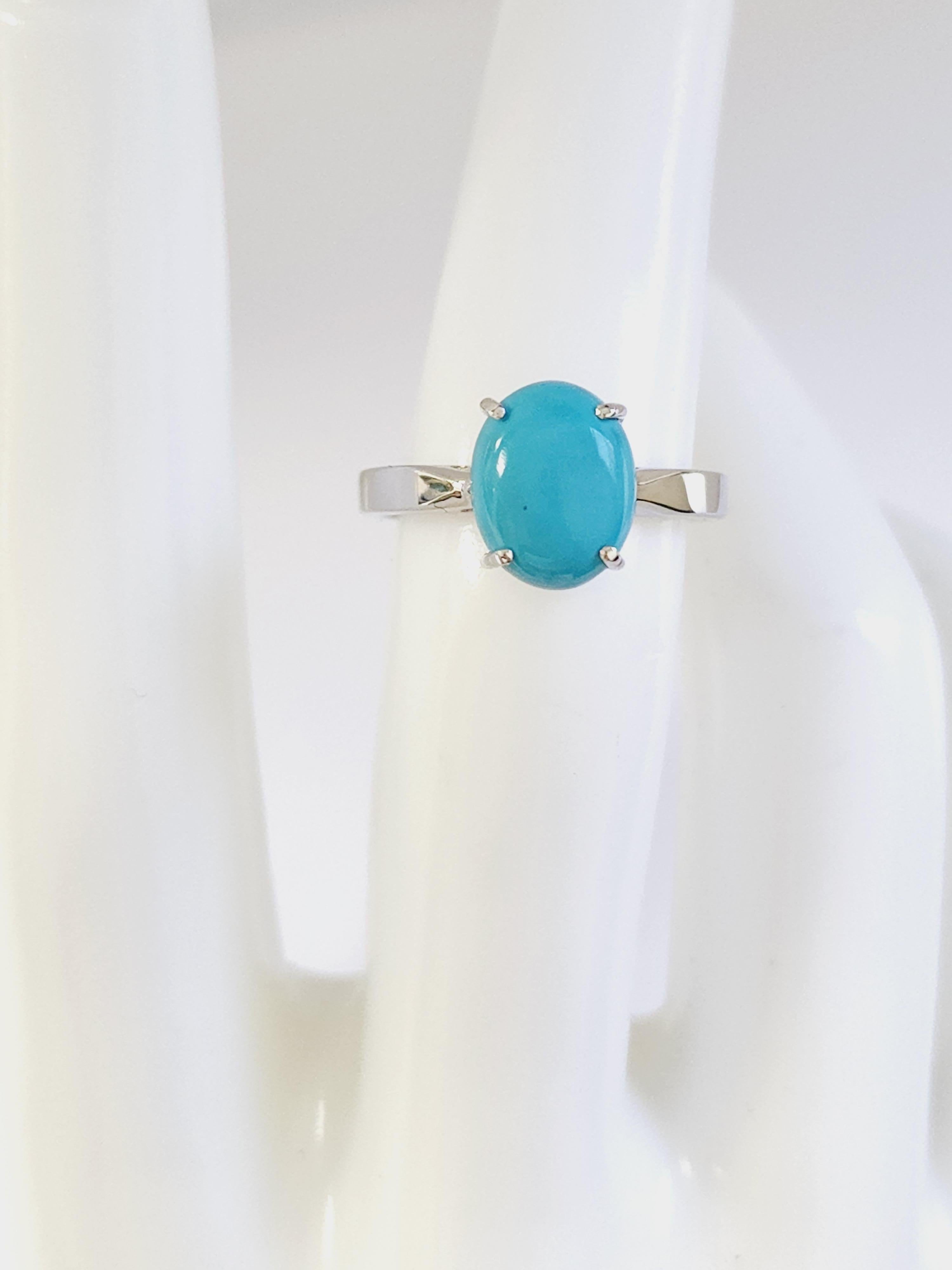 1.50 Carat Oval Shape Turquoise 14 Karat White Gold Ring For Sale 3