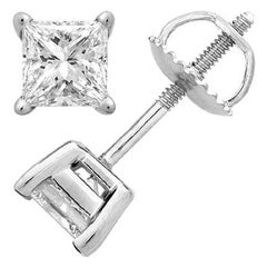 1.50 Carat Princess Brilliant Cut Diamond Stud Earrings 18 Karat Gold Setting