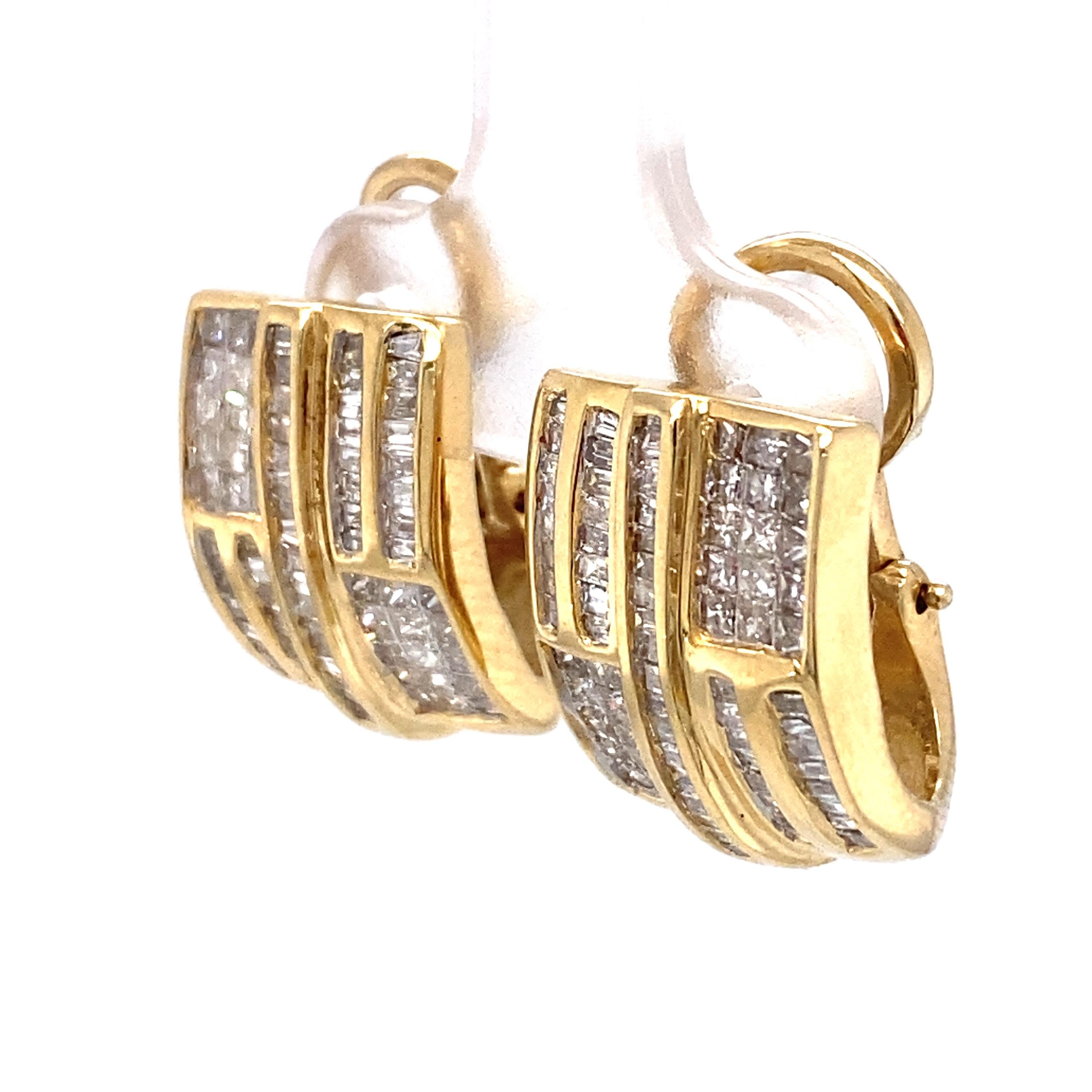 Baguette Cut 1.50 Carat Square Diamond Half Hoop Earrings in 14 Karat Gold For Sale