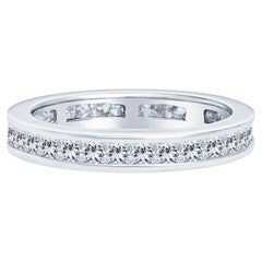 1,50 Karat Gesamtgewicht Prinzessinnenschliff Diamant Platin Eternity-Ring 