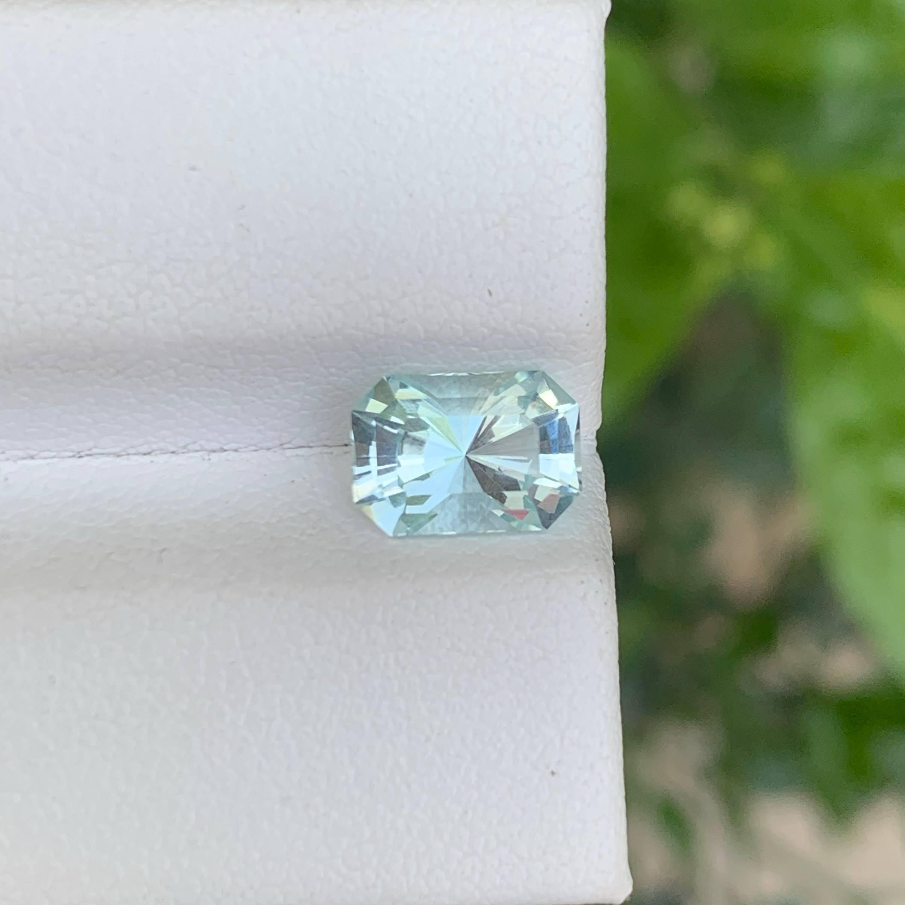 1.50 carats Aquamarine Stone Custom Precision Cut Natural Nigeria Gemstone For Sale 3