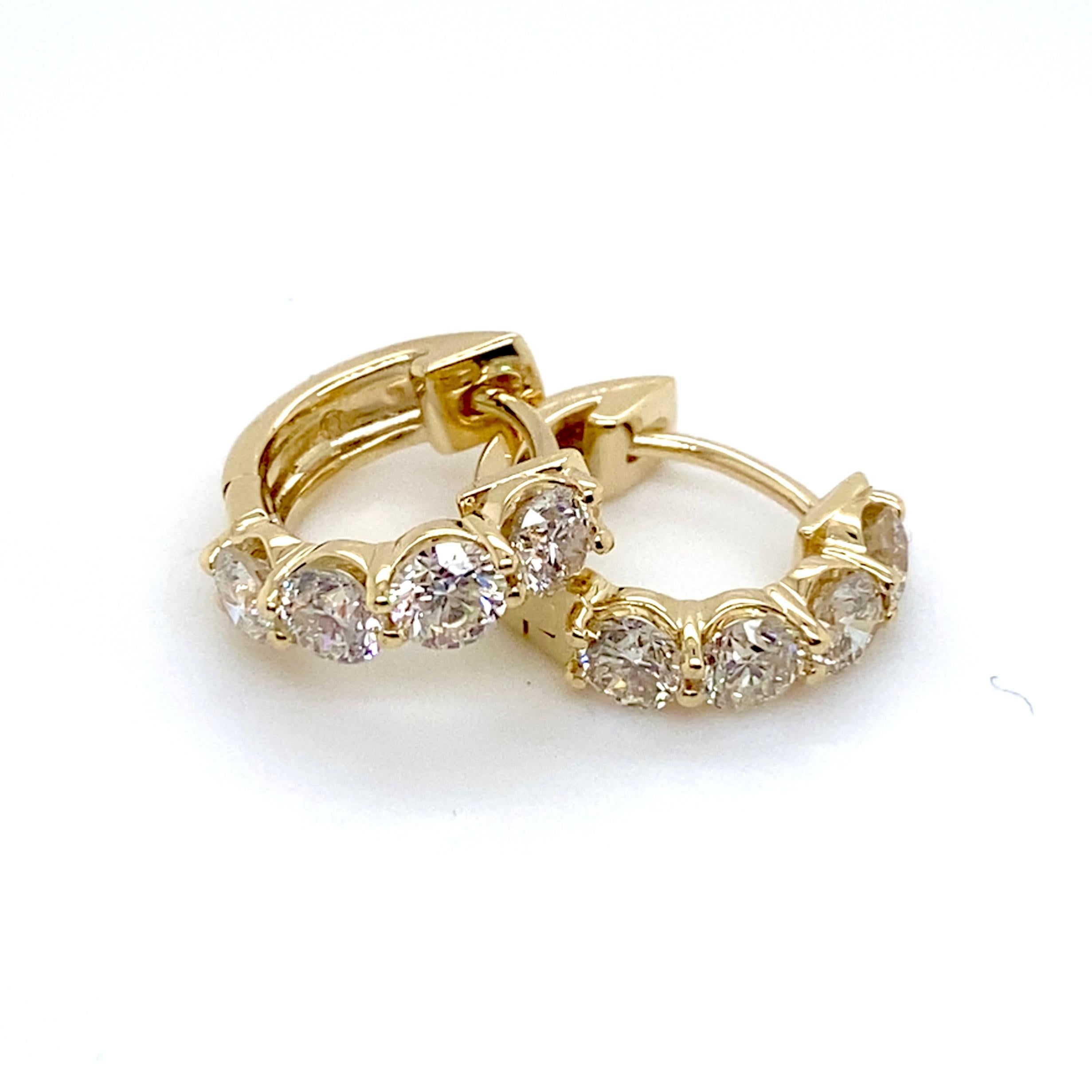 Contemporary 1.50 Carats Huggie Hoops 12mm 14K Yellow Gold with 8 Diamonds For Sale