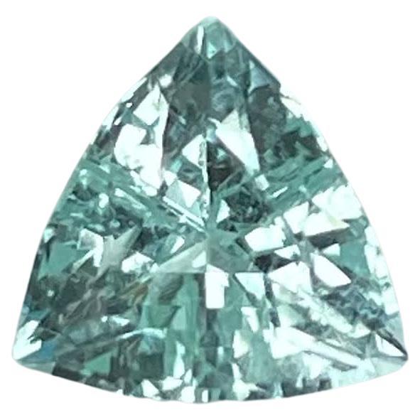 1.50 Carats Light Blue Loose Aquamarine Stone Trilliant Cut Nigerian Gemstone For Sale