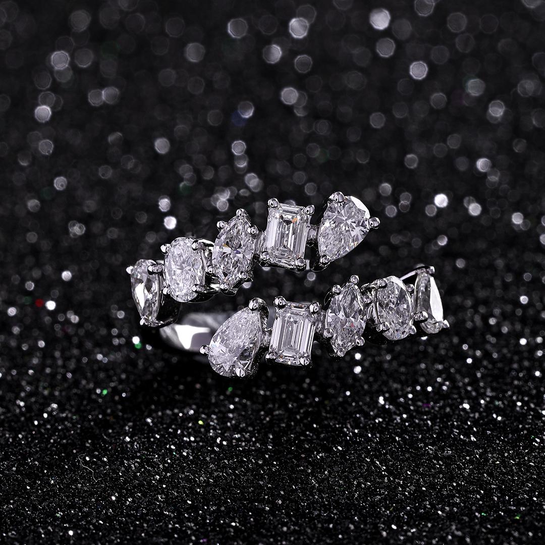 Bedazzle wherever you go. The Monet ring promises you dizzying luminosity with its glinting marquise, pear, emerald, and oval cut diamonds set in 14 KT WHITE/YELLOW/ROSE gold.


Gold- 2.65 gms
Natural Diamonds- 1.50 carats
Diamond Colour: