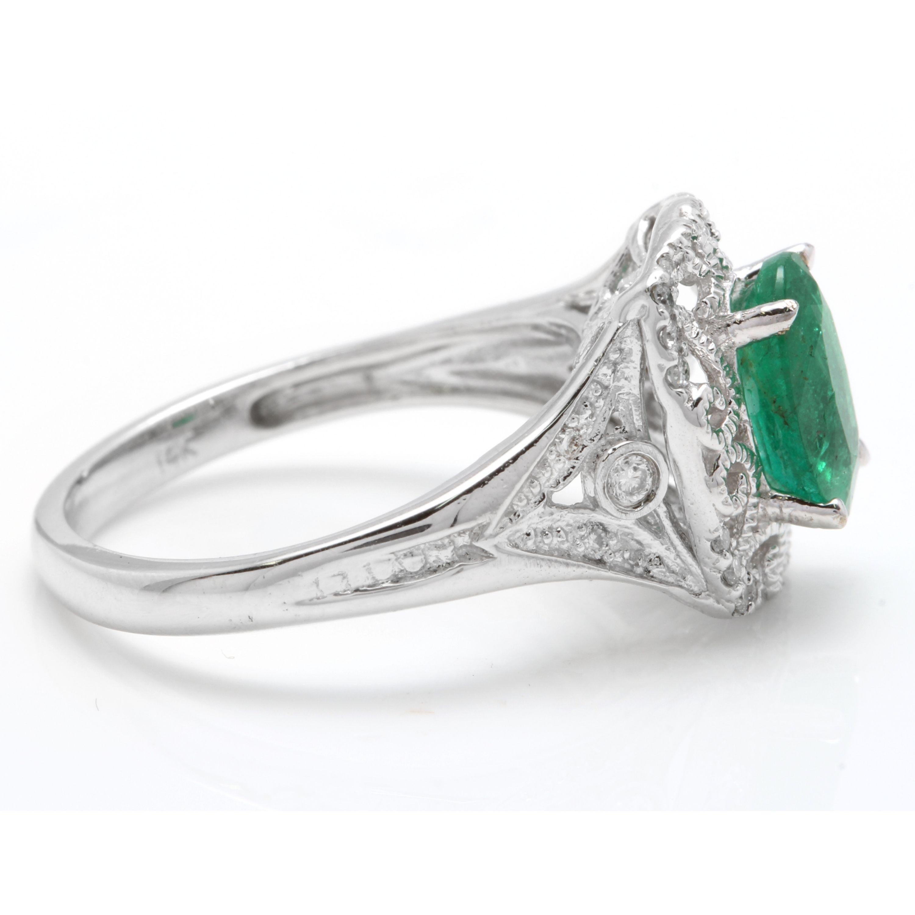 1,50 Karat natürlicher Smaragd und Diamant 14 Karat massiver Gelbgold Ring (Smaragdschliff) im Angebot
