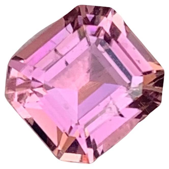 Pierre précieuse tourmaline rose pâle naturelle non sertie de 1,50 carat provenant d'une mine afghane