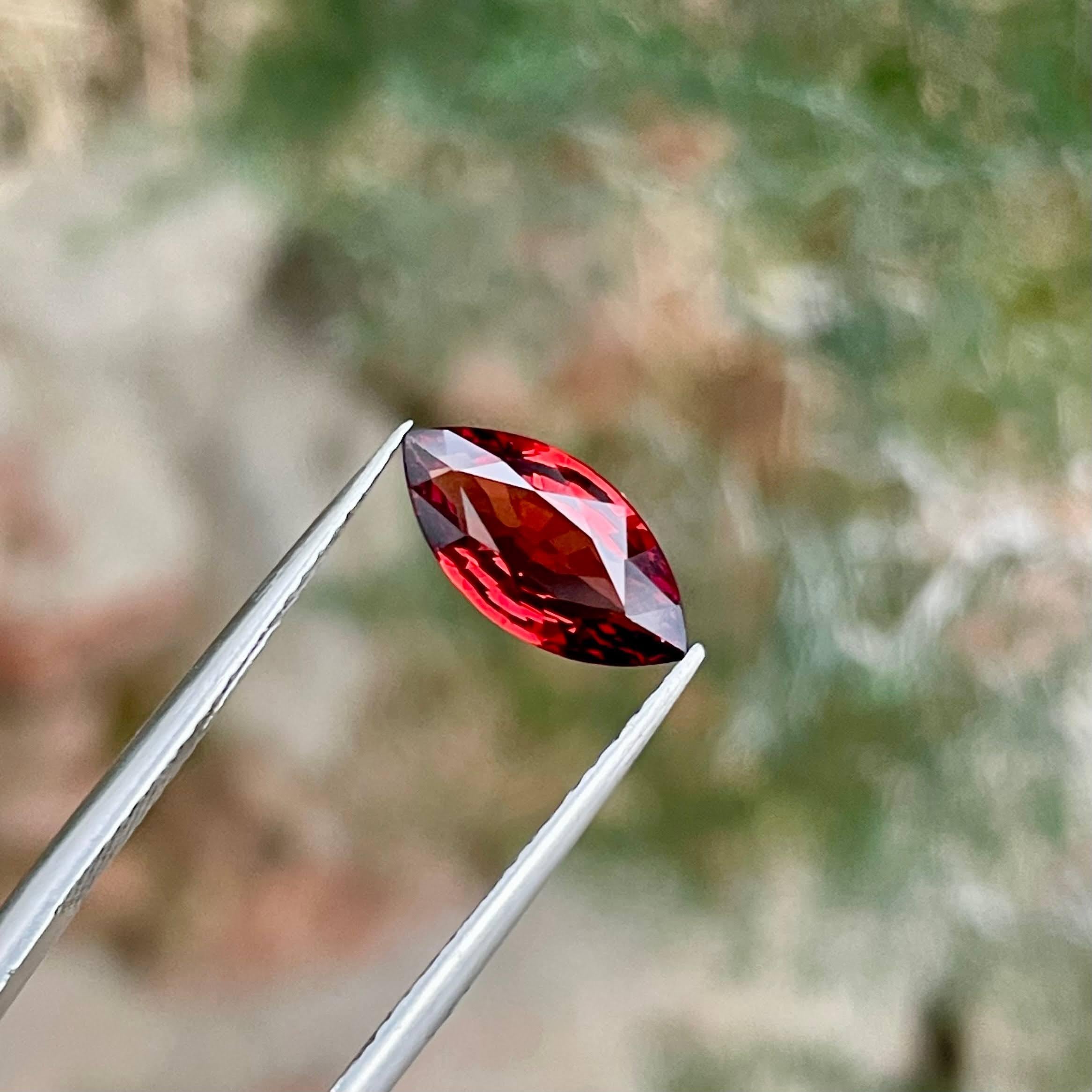 1.50 carats Red Burmese Spinel Stone Marquise Cut Natural Gemstone For Sale 1