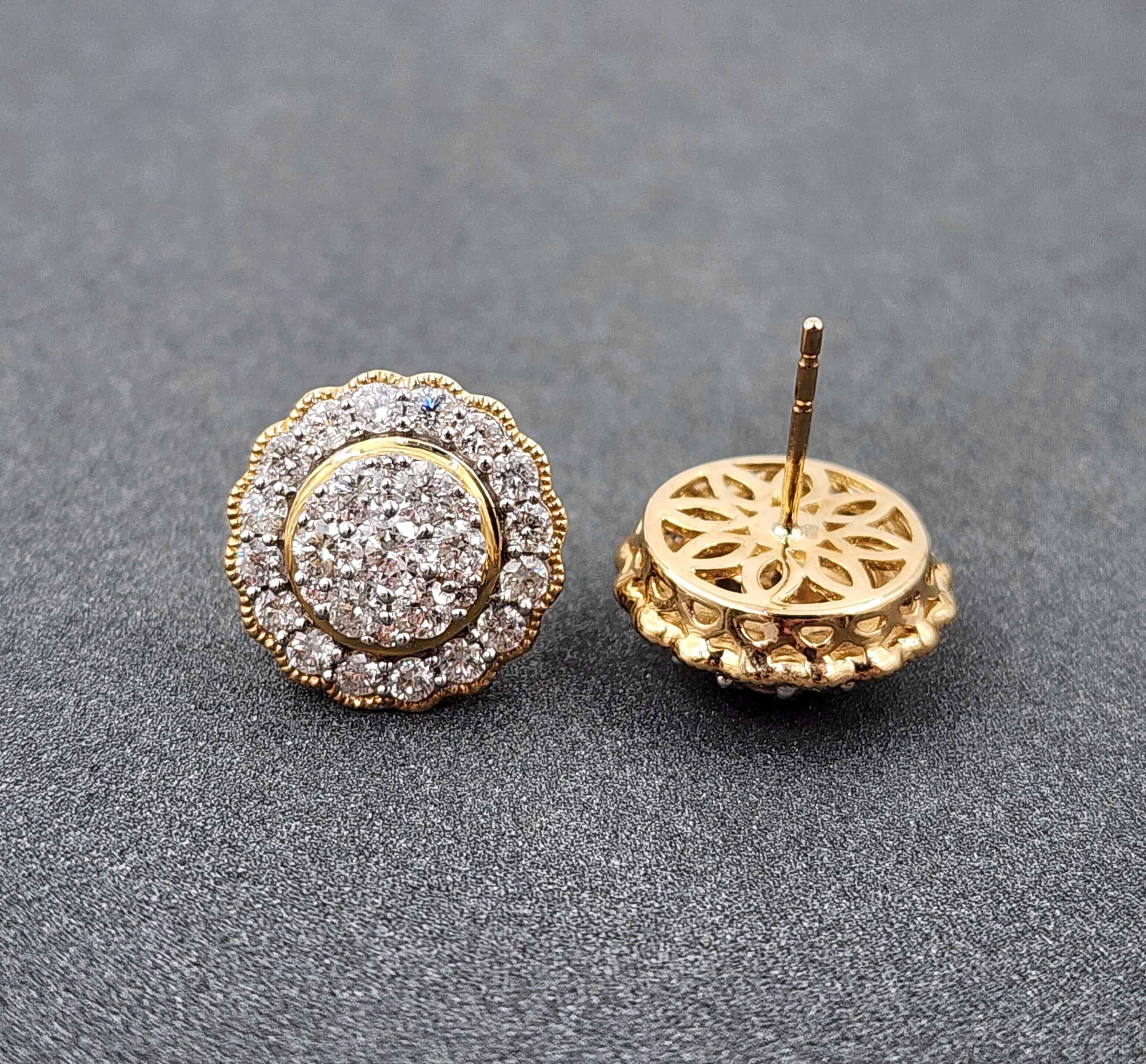 Pendientes de diamantes en racimo de 1,50 ct Corte redondo en venta