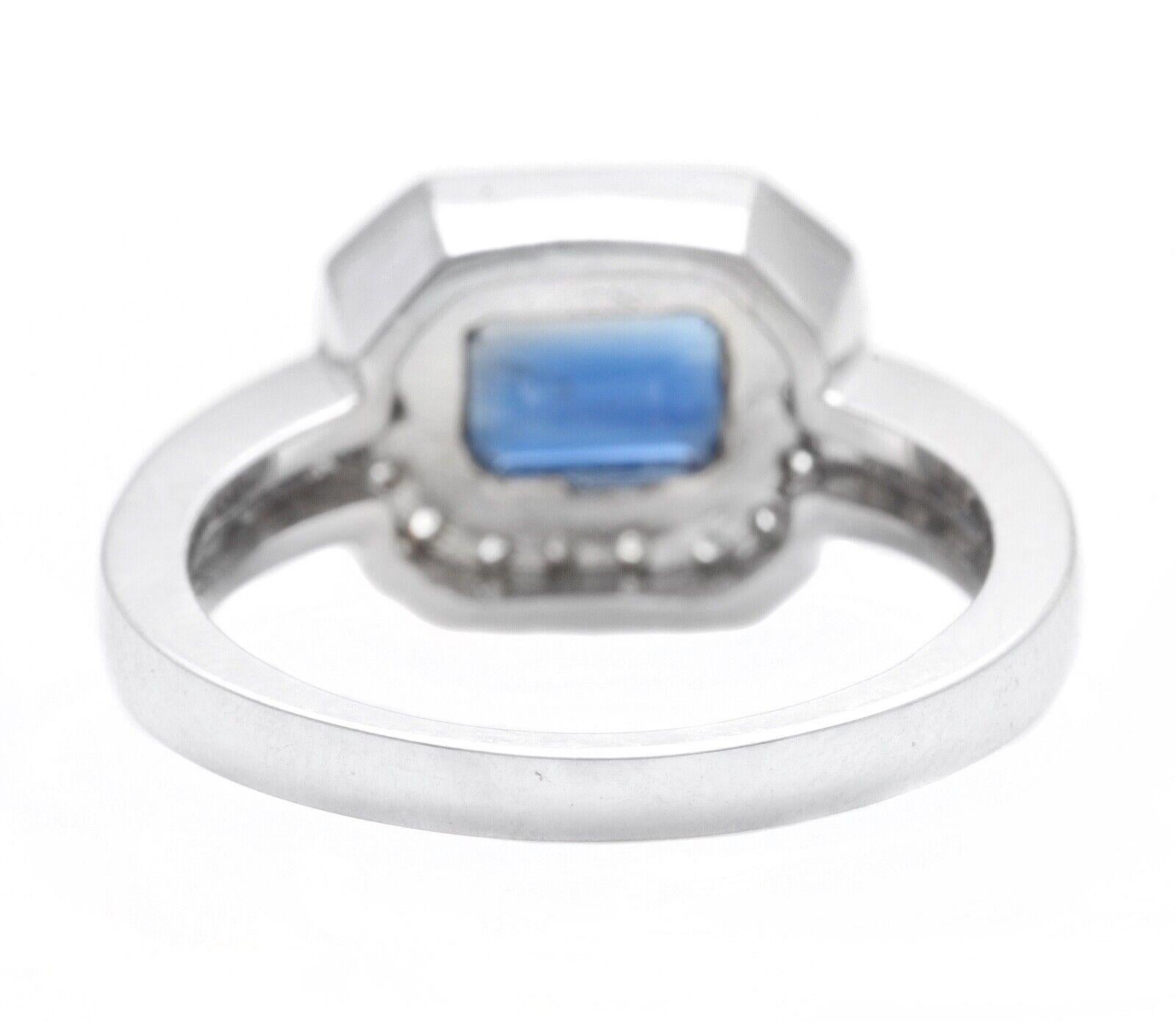 1.50 Ct Exquisite Natural Blue Sapphire and Diamond 14k Solid White Gold Ring In New Condition For Sale In Los Angeles, CA