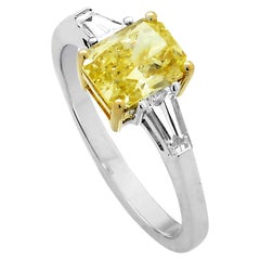 Bague de fiançailles en diamant de 1,50 ct de couleur jaune Vivid Diamonds de forme rayonnante et de forme conique