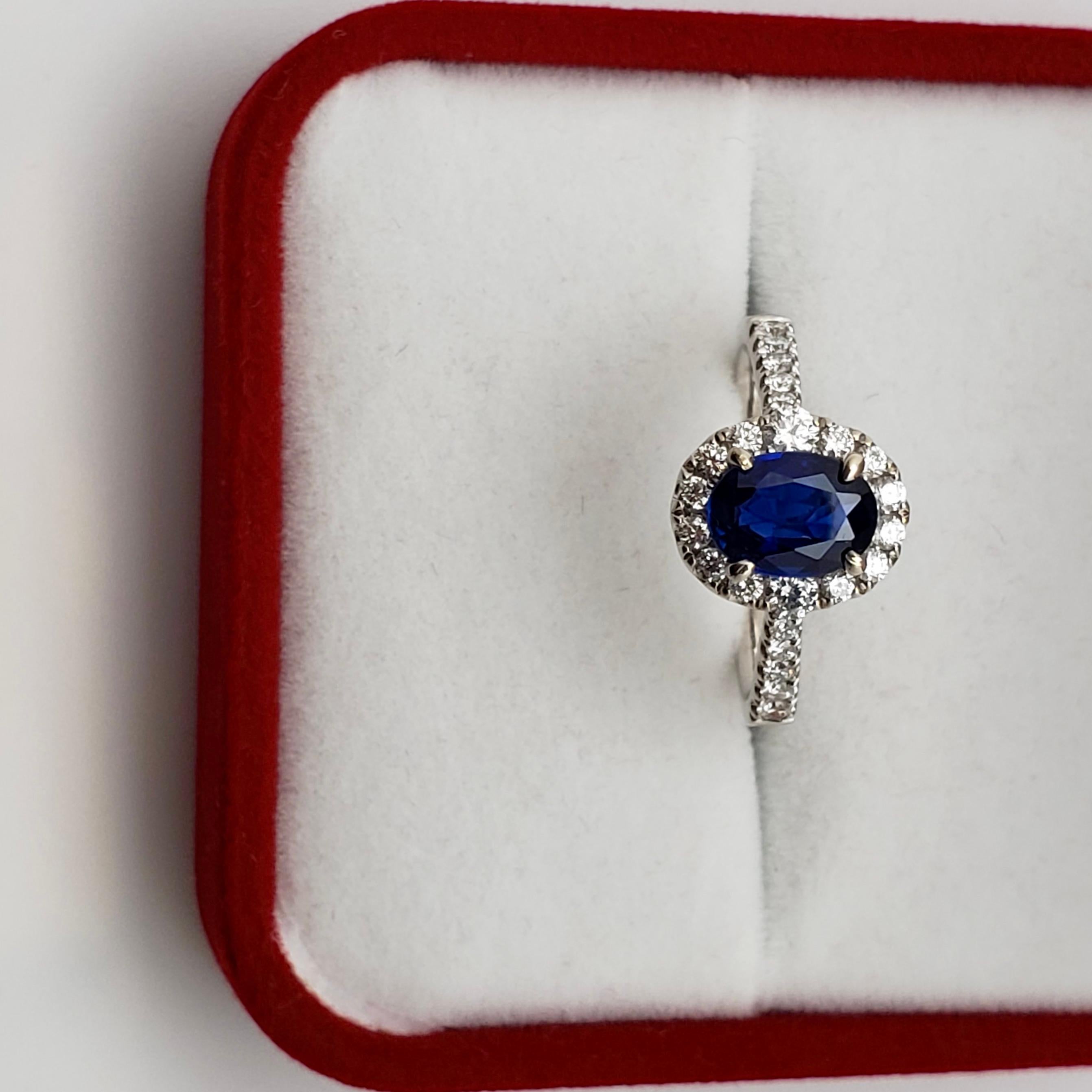 1.50 CT GIA Certified Sapphire Diamond Ring 18K White Gold For Sale 3