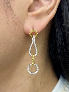 Orecchini pendenti con diamanti gialli da 1.50 carati Nature